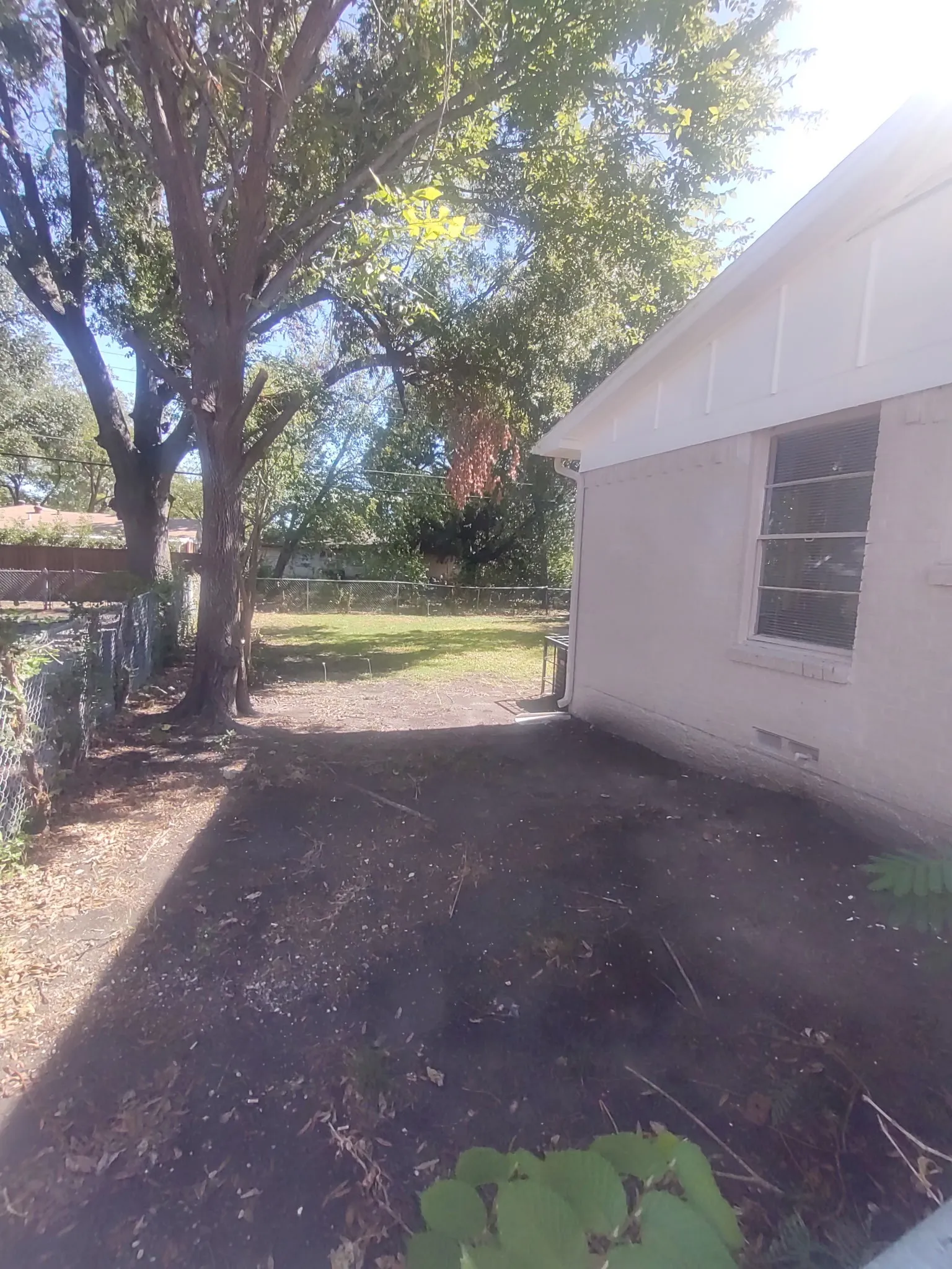 Single Family Residence For Sale in Dallas County , 1332 Ridgeview Street, Mesquite, Texas 75149, 4 Bedroom, 2 Bathroom, Garage spaces, 1,344 Sqft, built in 1956, mls#21404573, Real Estate Agent in Mesquite, Homes For Sale in Dallas county, Homes For Sale in Mesquite, Realtor in Mesquite Texas, Real Estate Brokerage Independent Realty Texas, Luminita Cordes Realtor