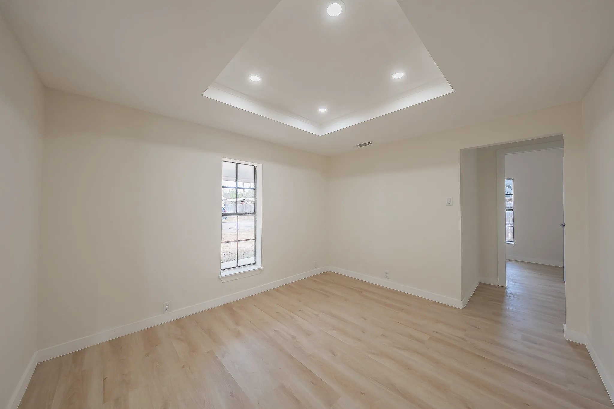 Single Family Residence For Sale in Somervell County , 307 Ross Avenue, Glen Rose, Texas 76043, 4 Bedroom, 2 Bathroom, Garage spaces, 2,056 Sqft, built in 0, mls#21368285, Real Estate Agent in Glen Rose, Homes For Sale in Somervell county, Homes For Sale in Glen Rose, Realtor in Glen Rose Texas, Real Estate Brokerage Independent Realty Texas, Luminita Cordes Realtor