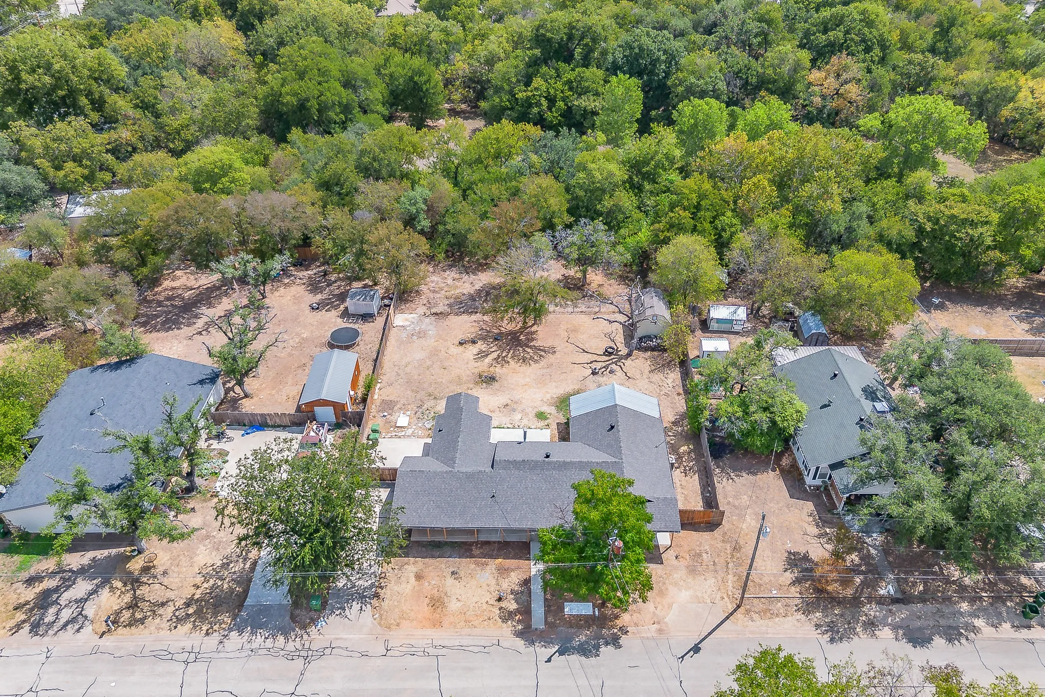 Single Family Residence For Sale in Somervell County , 307 Ross Avenue, Glen Rose, Texas 76043, 4 Bedroom, 2 Bathroom, Garage spaces, 2,056 Sqft, built in 0, mls#21368285, Real Estate Agent in Glen Rose, Homes For Sale in Somervell county, Homes For Sale in Glen Rose, Realtor in Glen Rose Texas, Real Estate Brokerage Independent Realty Texas, Luminita Cordes Realtor