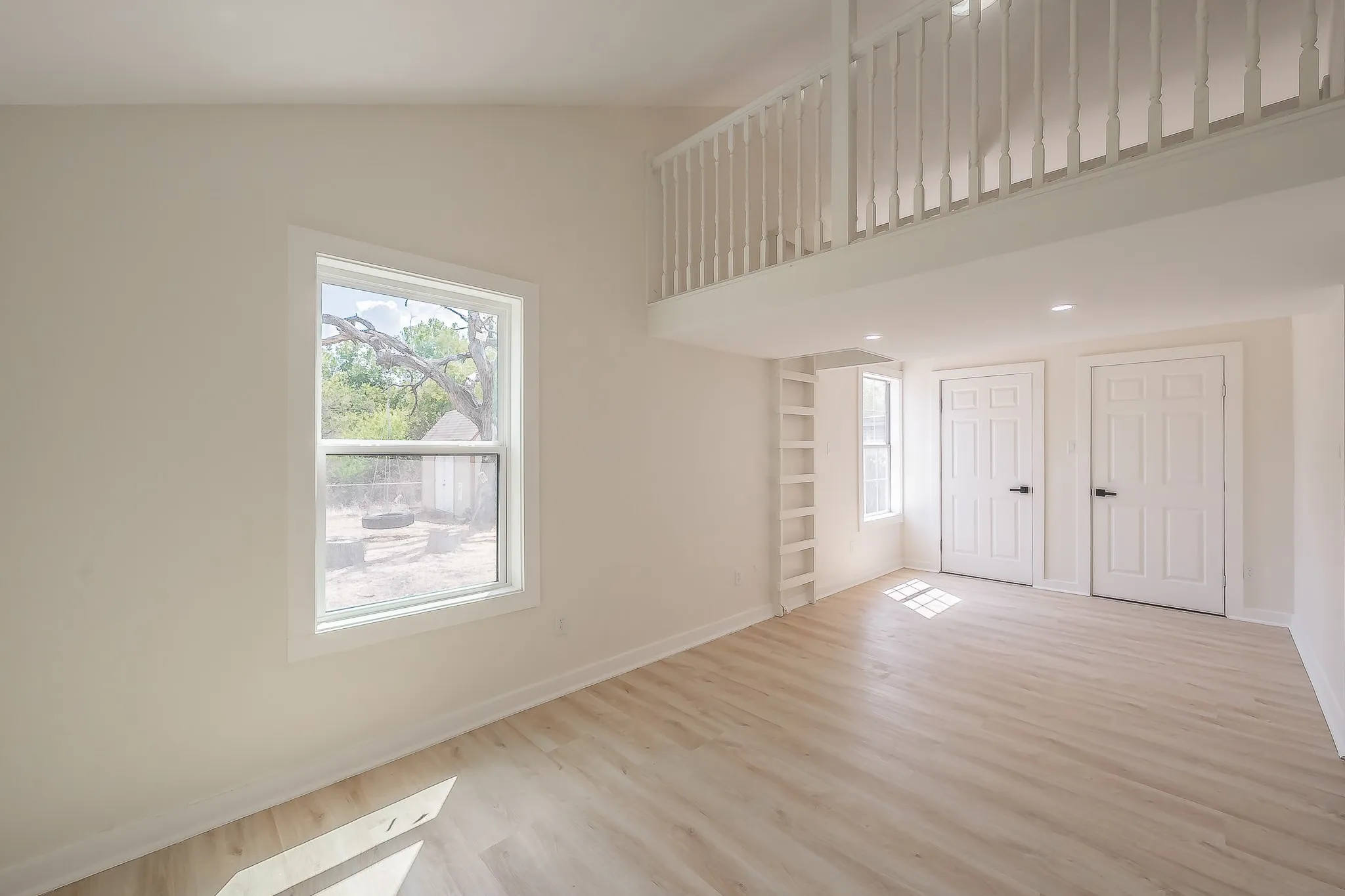 Single Family Residence For Sale in Somervell County , 307 Ross Avenue, Glen Rose, Texas 76043, 4 Bedroom, 2 Bathroom, Garage spaces, 2,056 Sqft, built in 0, mls#21368285, Real Estate Agent in Glen Rose, Homes For Sale in Somervell county, Homes For Sale in Glen Rose, Realtor in Glen Rose Texas, Real Estate Brokerage Independent Realty Texas, Luminita Cordes Realtor