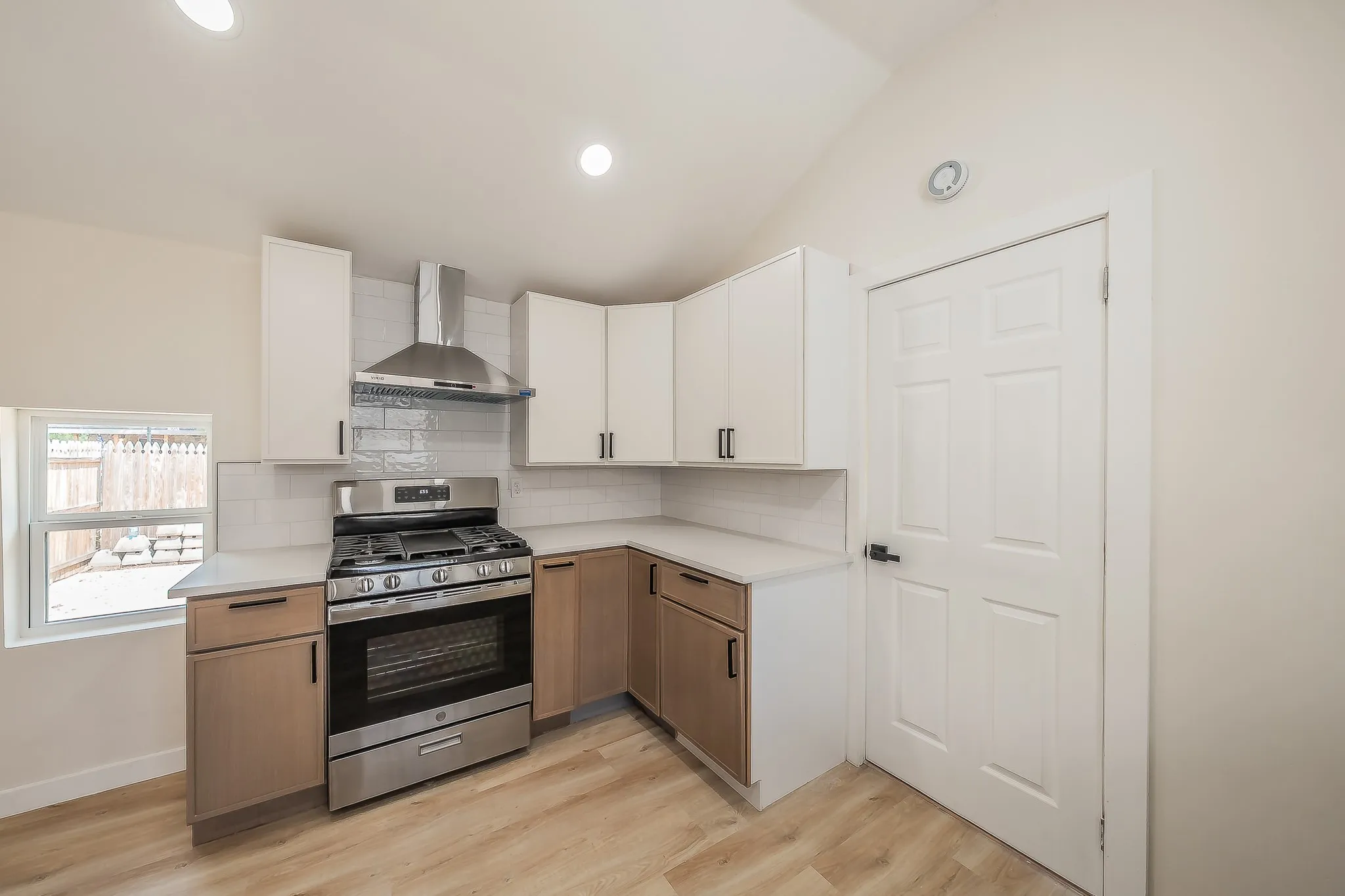 Single Family Residence For Sale in Somervell County , 307 Ross Avenue, Glen Rose, Texas 76043, 4 Bedroom, 2 Bathroom, Garage spaces, 2,056 Sqft, built in 0, mls#21368285, Real Estate Agent in Glen Rose, Homes For Sale in Somervell county, Homes For Sale in Glen Rose, Realtor in Glen Rose Texas, Real Estate Brokerage Independent Realty Texas, Luminita Cordes Realtor