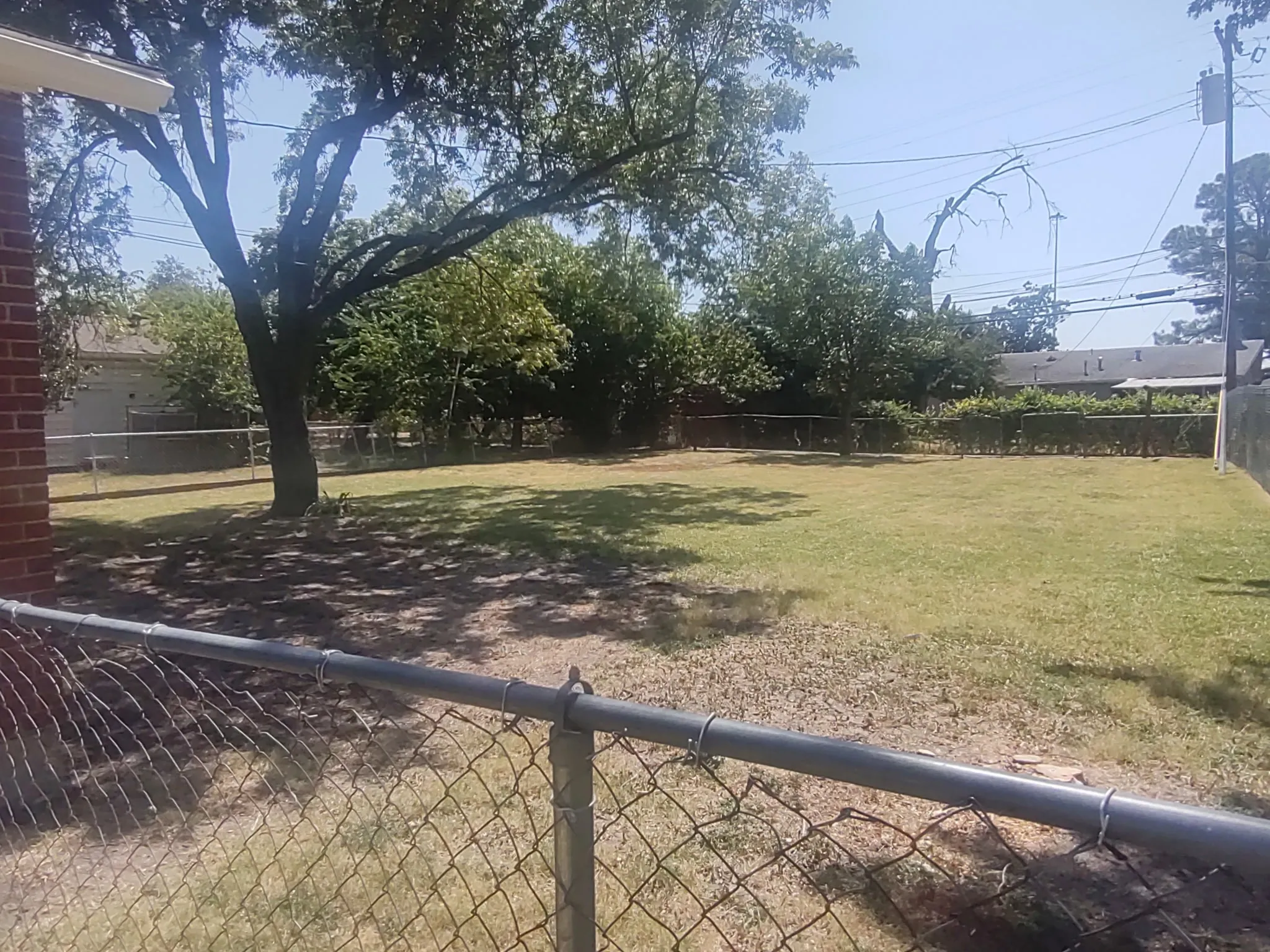 Single Family Residence For Sale in Dallas County , 4005 Oleander Trail, Mesquite, Texas 75150, 3 Bedroom, 2 Bathroom, 1 Garage spaces, 1,158 Sqft, built in 1960, mls#21404547, Real Estate Agent in Mesquite, Homes For Sale in Dallas county, Homes For Sale in Mesquite, Realtor in Mesquite Texas, Real Estate Brokerage Independent Realty Texas, Luminita Cordes Realtor