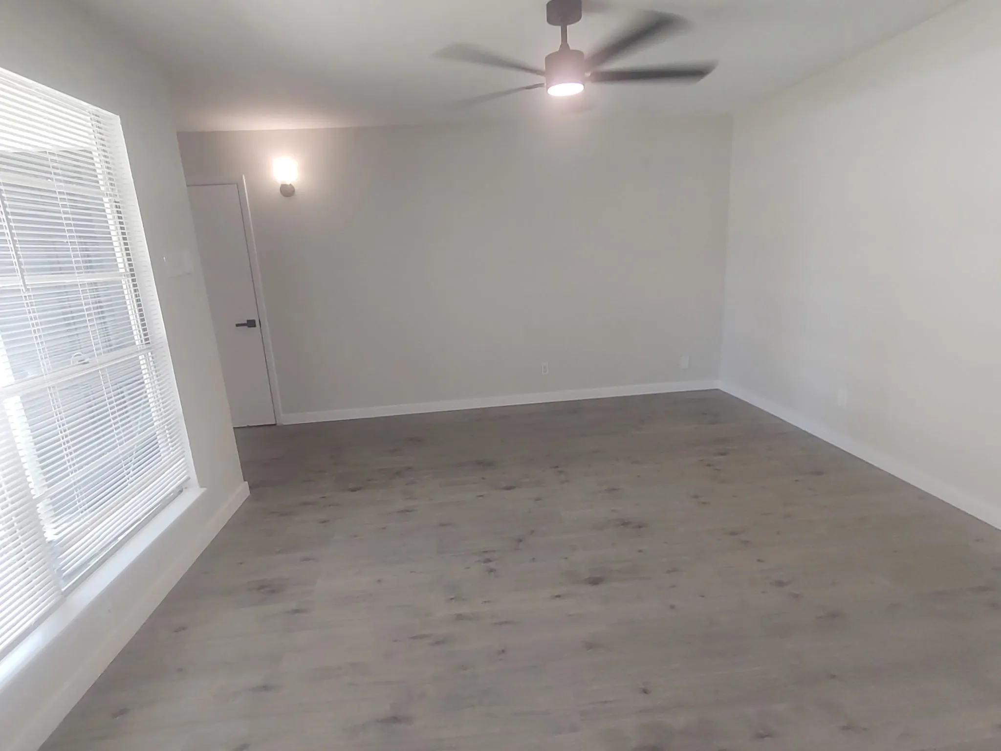 Single Family Residence For Sale in Dallas County , 4005 Oleander Trail, Mesquite, Texas 75150, 3 Bedroom, 2 Bathroom, 1 Garage spaces, 1,158 Sqft, built in 1960, mls#21404547, Real Estate Agent in Mesquite, Homes For Sale in Dallas county, Homes For Sale in Mesquite, Realtor in Mesquite Texas, Real Estate Brokerage Independent Realty Texas, Luminita Cordes Realtor
