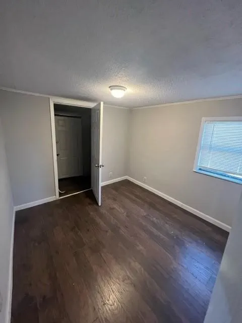 Single Family Residence For Rent in Grayson County , 2931 S College Boulevard, Denison, Texas 75020, 3 Bedroom, 2 Bathroom, Garage spaces, 1,016 Sqft, built in 1940, mls#21407835, Real Estate Agent in Denison, Homes For Rent in Grayson county, Homes For Rent in Denison, Realtor in Denison Texas, Real Estate Brokerage Independent Realty Texas, Luminita Cordes Realtor