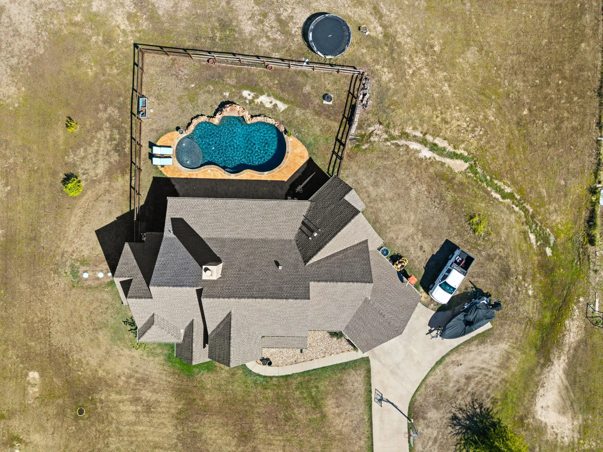 Single Family Residence For Sale in Hunt County , 1117 County Road 4108, Greenville, Texas 75401, 3 Bedroom, 3 Bathroom, 2 Garage spaces, 2,472 Sqft, built in 2017, mls#21406974, Real Estate Agent in Greenville, Homes For Sale in Hunt county, Homes For Sale in Greenville, Realtor in Greenville Texas, Real Estate Brokerage Independent Realty Texas, Luminita Cordes Realtor