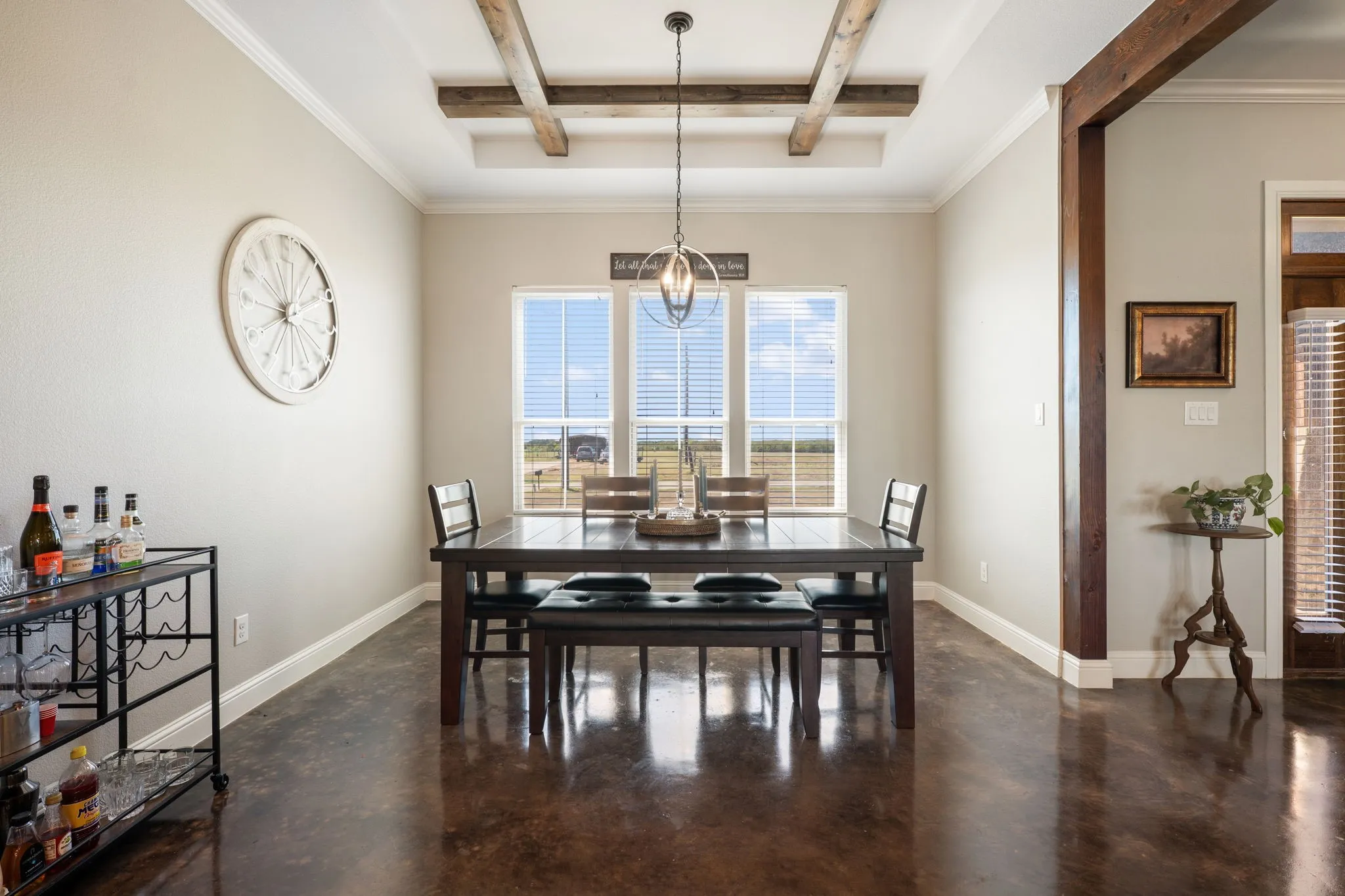 Single Family Residence For Sale in Hunt County , 1117 County Road 4108, Greenville, Texas 75401, 3 Bedroom, 3 Bathroom, 2 Garage spaces, 2,472 Sqft, built in 2017, mls#21406974, Real Estate Agent in Greenville, Homes For Sale in Hunt county, Homes For Sale in Greenville, Realtor in Greenville Texas, Real Estate Brokerage Independent Realty Texas, Luminita Cordes Realtor