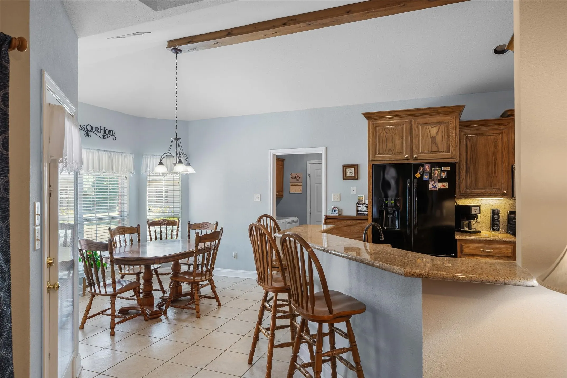 Single Family Residence For Sale in Van Zandt County , 201 Vz County Road 4136, Canton, Texas 75103, 3 Bedroom, 2 Bathroom, 2 Garage spaces, 1,914 Sqft, built in 2003, mls#21406708, Real Estate Agent in Canton, Homes For Sale in Van Zandt county, Homes For Sale in Canton, Realtor in Canton Texas, Real Estate Brokerage Independent Realty Texas, Luminita Cordes Realtor