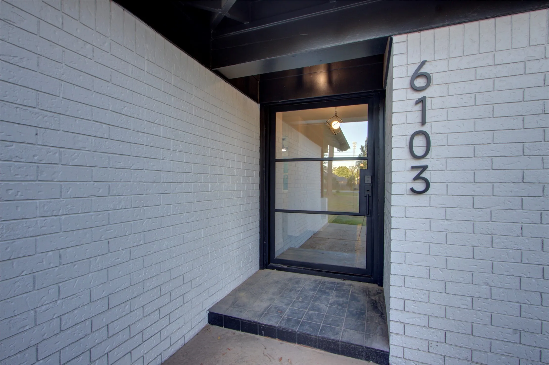 Single Family Residence For Sale in Bowie County , 6103 Pleasant Grove Road, Texarkana, Texas 75503, 5 Bedroom, 3 Bathroom, Garage spaces, 3,188 Sqft, built in 1965, mls#21407850, Real Estate Agent in Texarkana, Homes For Sale in Bowie county, Homes For Sale in Texarkana, Realtor in Texarkana Texas, Real Estate Brokerage Independent Realty Texas, Luminita Cordes Realtor