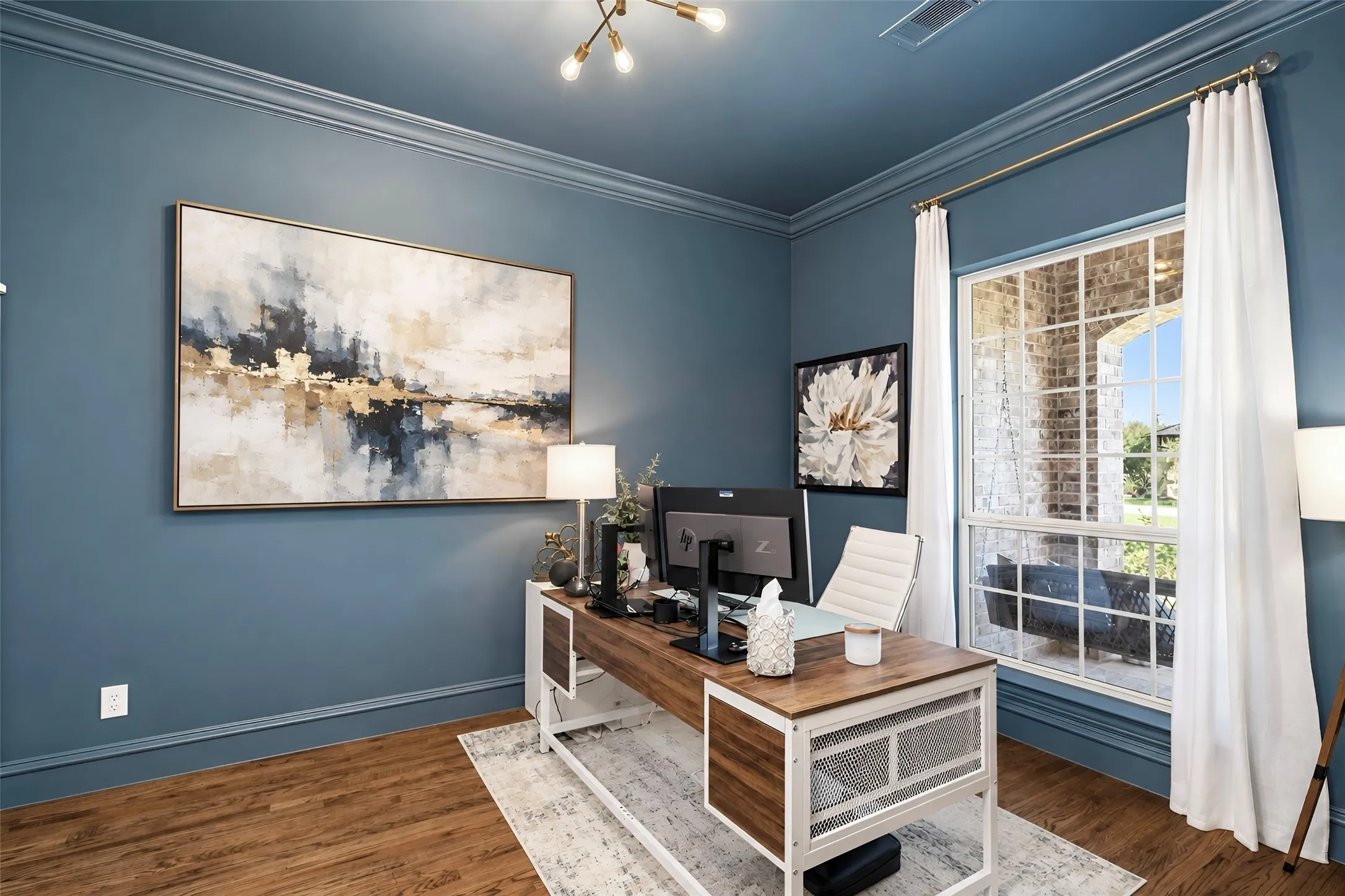 Office Virtually Staged