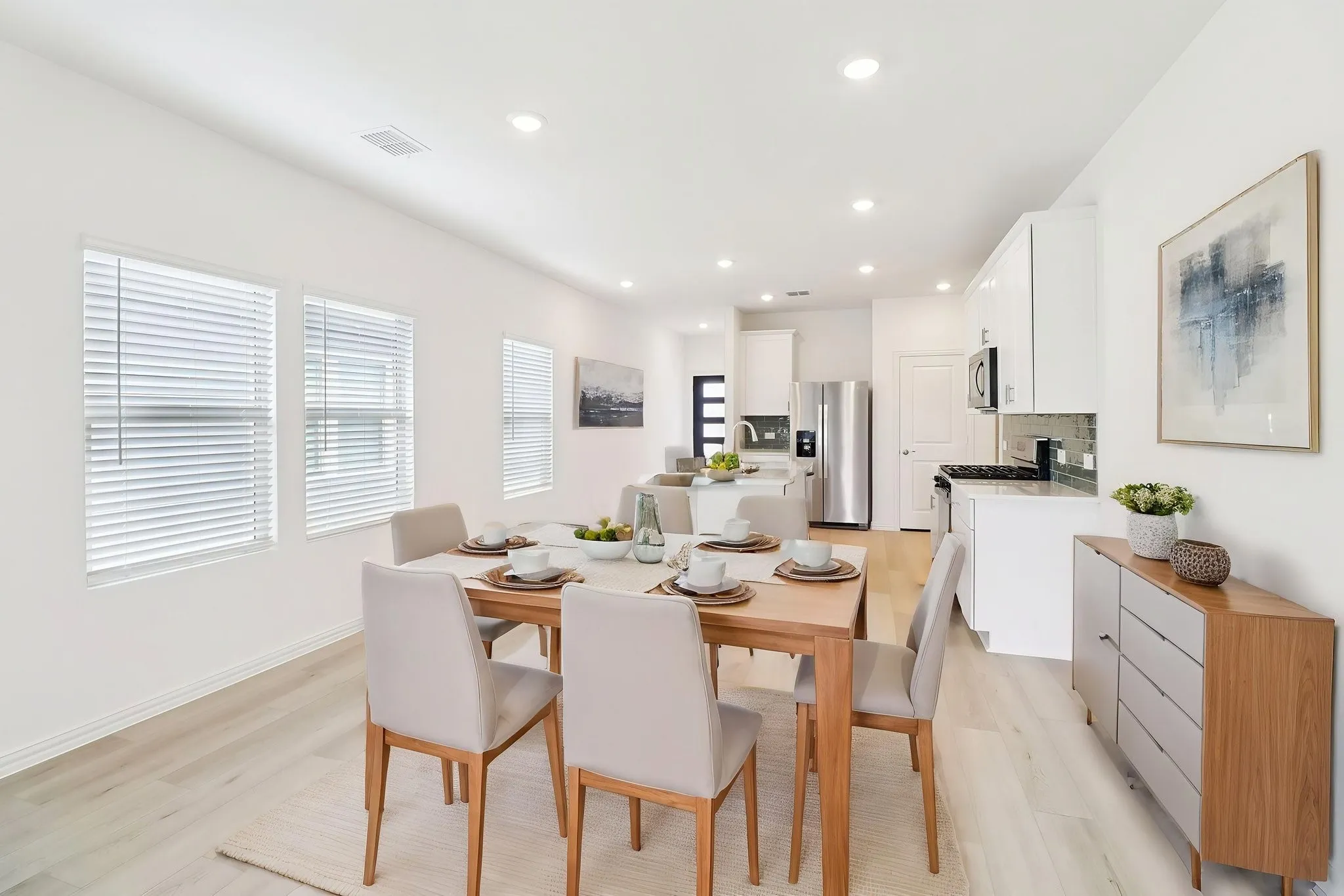 Photo is not of the actual home, but is an inspirational photo of builder’s model home and may depict options, furnishings, and/or decorator features that are not included.