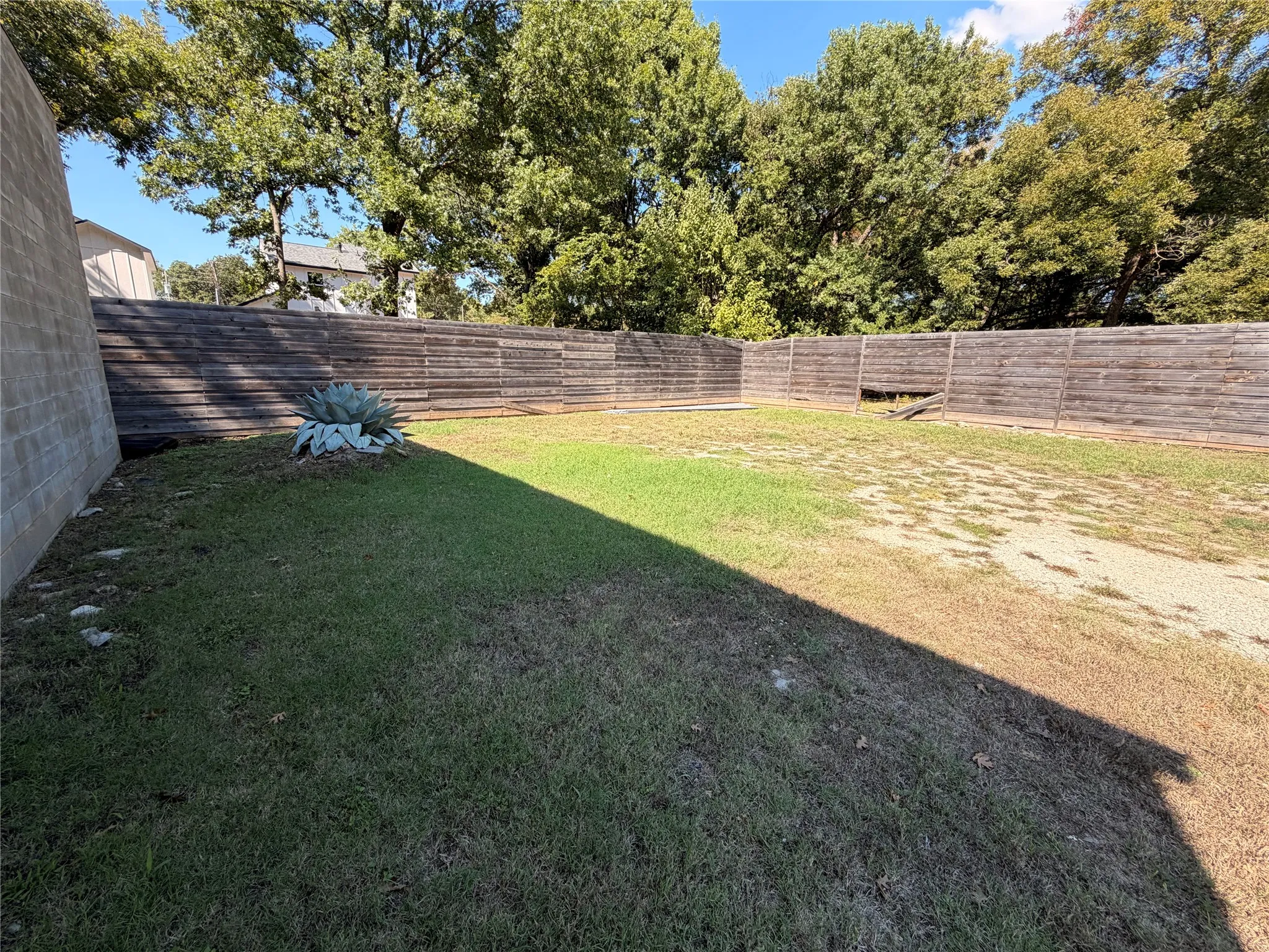 Unimproved Land For Sale in Dallas County , 2189 Ben Hur Street, Dallas, Texas 75253, 0, 0, Garage spaces, 0 Sqft, built in 0, mls#21407386, Real Estate Agent in Dallas, Homes For Sale in Dallas county, Homes For Sale in Dallas, Realtor in Dallas Texas, Real Estate Brokerage Independent Realty Texas, Luminita Cordes Realtor