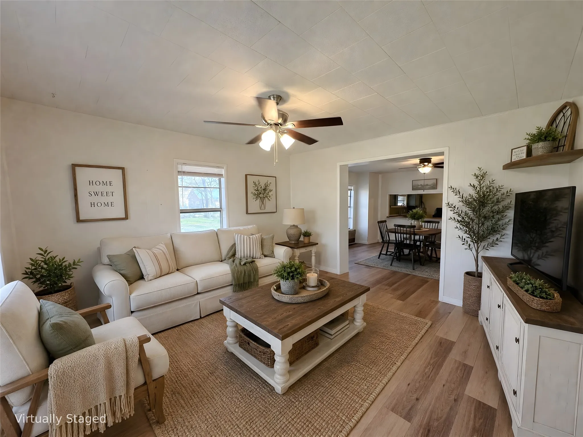 Single Family Residence For Sale in Hopkins County , 122 Robertson Street, Sulphur Springs, Texas 75482, 3 Bedroom, 1 Bathroom, Garage spaces, 1,308 Sqft, built in 1920, mls#21406119, Real Estate Agent in Sulphur Springs, Homes For Sale in Hopkins county, Homes For Sale in Sulphur Springs, Realtor in Sulphur Springs Texas, Real Estate Brokerage Independent Realty Texas, Luminita Cordes Realtor