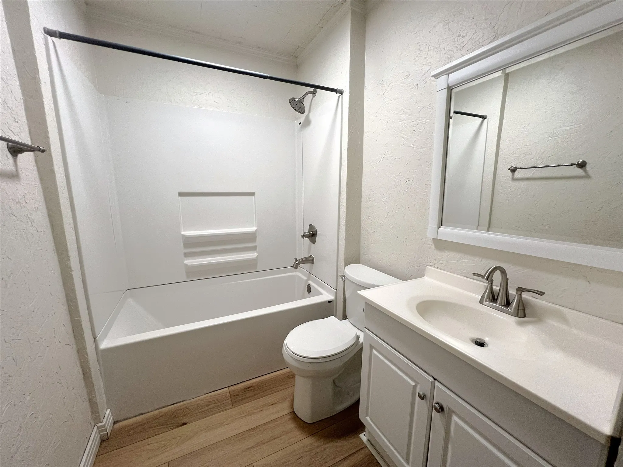 Single Family Residence For Sale in Hopkins County , 122 Robertson Street, Sulphur Springs, Texas 75482, 3 Bedroom, 1 Bathroom, Garage spaces, 1,308 Sqft, built in 1920, mls#21406119, Real Estate Agent in Sulphur Springs, Homes For Sale in Hopkins county, Homes For Sale in Sulphur Springs, Realtor in Sulphur Springs Texas, Real Estate Brokerage Independent Realty Texas, Luminita Cordes Realtor
