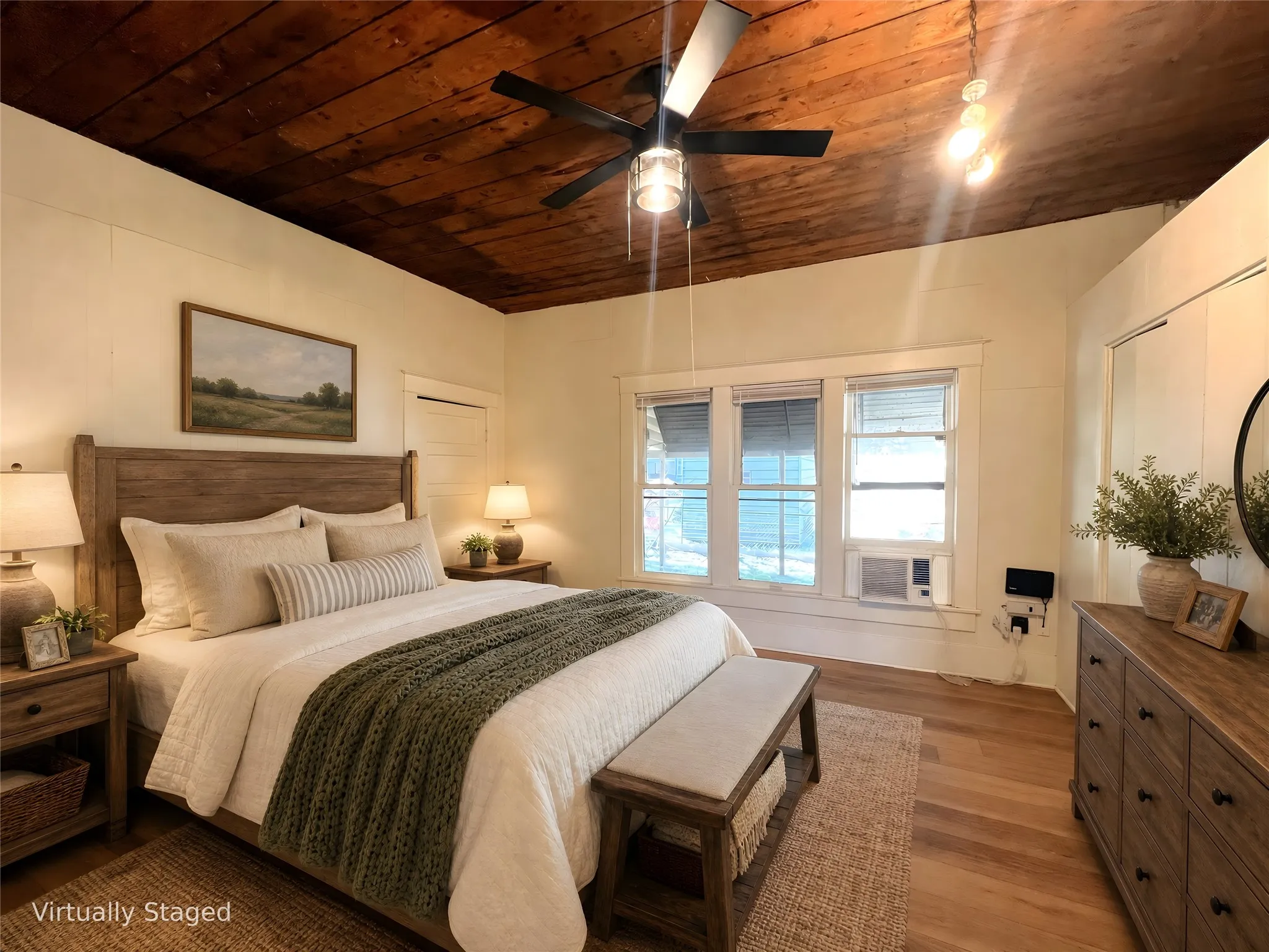 Single Family Residence For Sale in Hopkins County , 122 Robertson Street, Sulphur Springs, Texas 75482, 3 Bedroom, 1 Bathroom, Garage spaces, 1,308 Sqft, built in 1920, mls#21406119, Real Estate Agent in Sulphur Springs, Homes For Sale in Hopkins county, Homes For Sale in Sulphur Springs, Realtor in Sulphur Springs Texas, Real Estate Brokerage Independent Realty Texas, Luminita Cordes Realtor