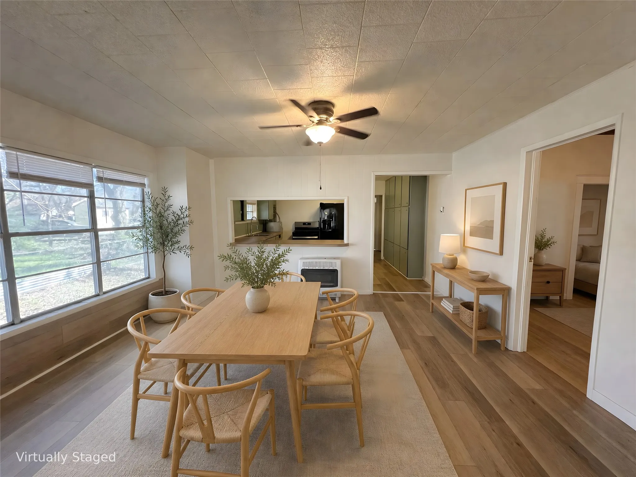 Single Family Residence For Sale in Hopkins County , 122 Robertson Street, Sulphur Springs, Texas 75482, 3 Bedroom, 1 Bathroom, Garage spaces, 1,308 Sqft, built in 1920, mls#21406119, Real Estate Agent in Sulphur Springs, Homes For Sale in Hopkins county, Homes For Sale in Sulphur Springs, Realtor in Sulphur Springs Texas, Real Estate Brokerage Independent Realty Texas, Luminita Cordes Realtor