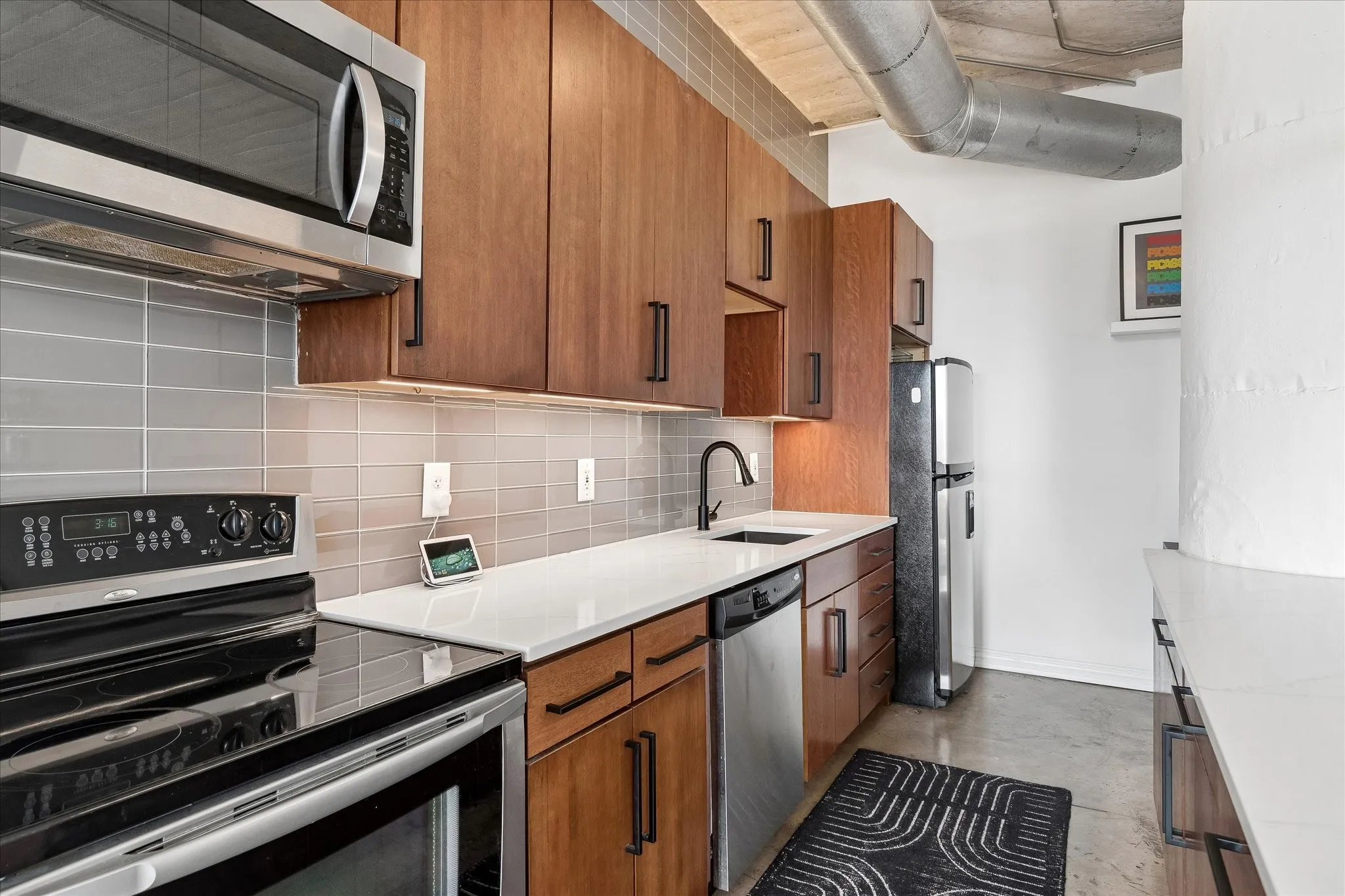 Condominium For Rent in Dallas County , 1122 Jackson Street 709, Dallas, Texas 75202, 1 Bedroom, 1 Bathroom, 1 Garage spaces, 1,111 Sqft, built in 1925, mls#21406873, Real Estate Agent in Dallas, Homes For Rent in Dallas county, Homes For Rent in Dallas, Realtor in Dallas Texas, Real Estate Brokerage Independent Realty Texas, Luminita Cordes Realtor