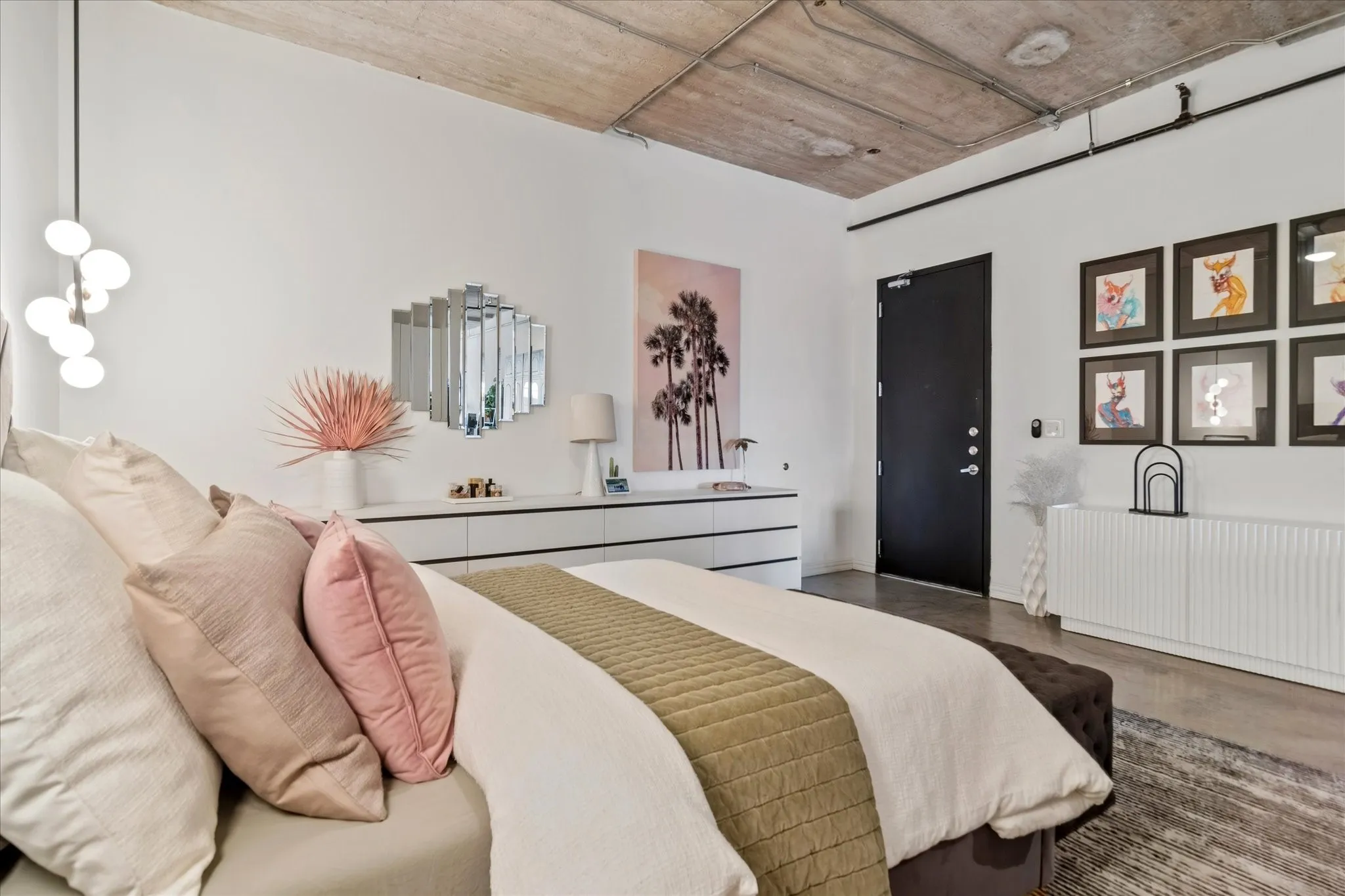 Condominium For Rent in Dallas County , 1122 Jackson Street 709, Dallas, Texas 75202, 1 Bedroom, 1 Bathroom, 1 Garage spaces, 1,111 Sqft, built in 1925, mls#21406873, Real Estate Agent in Dallas, Homes For Rent in Dallas county, Homes For Rent in Dallas, Realtor in Dallas Texas, Real Estate Brokerage Independent Realty Texas, Luminita Cordes Realtor