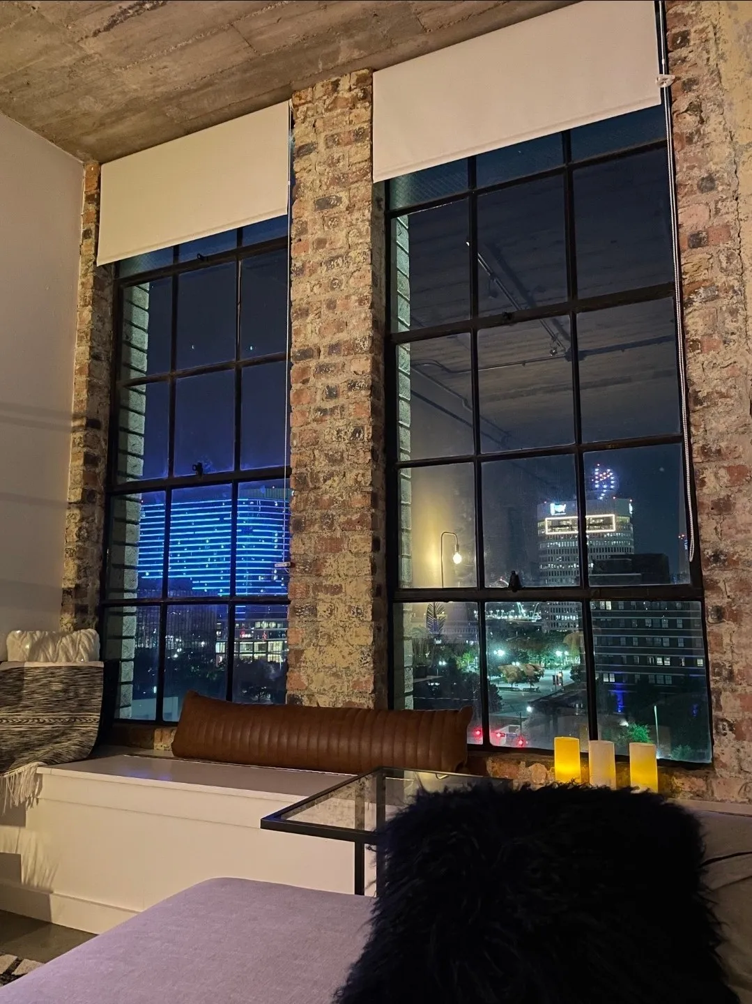 Condominium For Rent in Dallas County , 1122 Jackson Street 709, Dallas, Texas 75202, 1 Bedroom, 1 Bathroom, 1 Garage spaces, 1,111 Sqft, built in 1925, mls#21406873, Real Estate Agent in Dallas, Homes For Rent in Dallas county, Homes For Rent in Dallas, Realtor in Dallas Texas, Real Estate Brokerage Independent Realty Texas, Luminita Cordes Realtor