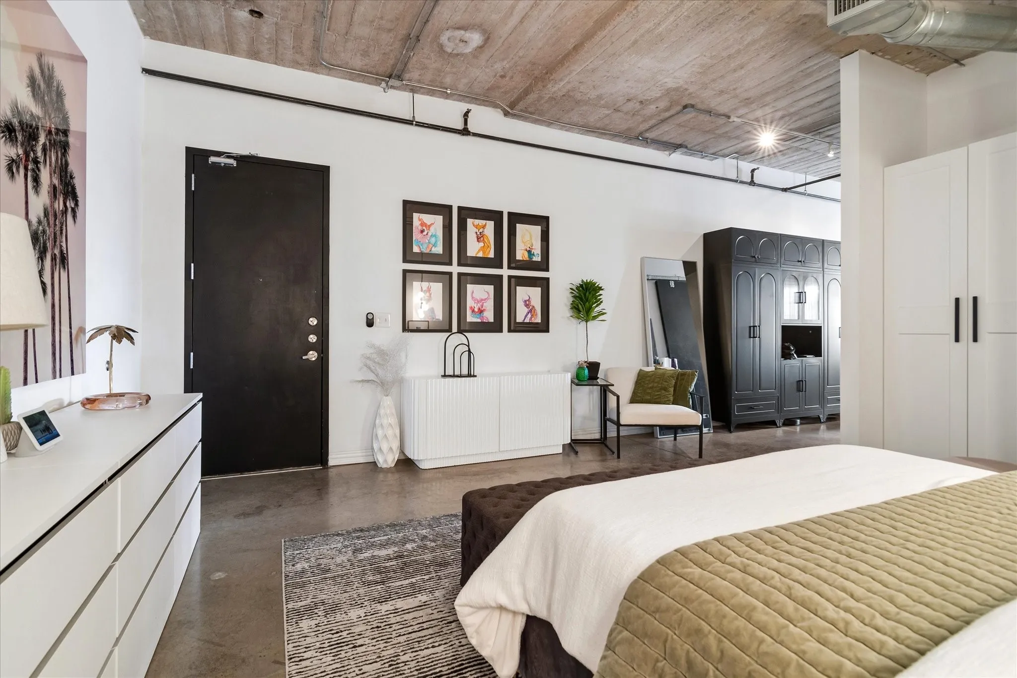 Condominium For Rent in Dallas County , 1122 Jackson Street 709, Dallas, Texas 75202, 1 Bedroom, 1 Bathroom, 1 Garage spaces, 1,111 Sqft, built in 1925, mls#21406873, Real Estate Agent in Dallas, Homes For Rent in Dallas county, Homes For Rent in Dallas, Realtor in Dallas Texas, Real Estate Brokerage Independent Realty Texas, Luminita Cordes Realtor
