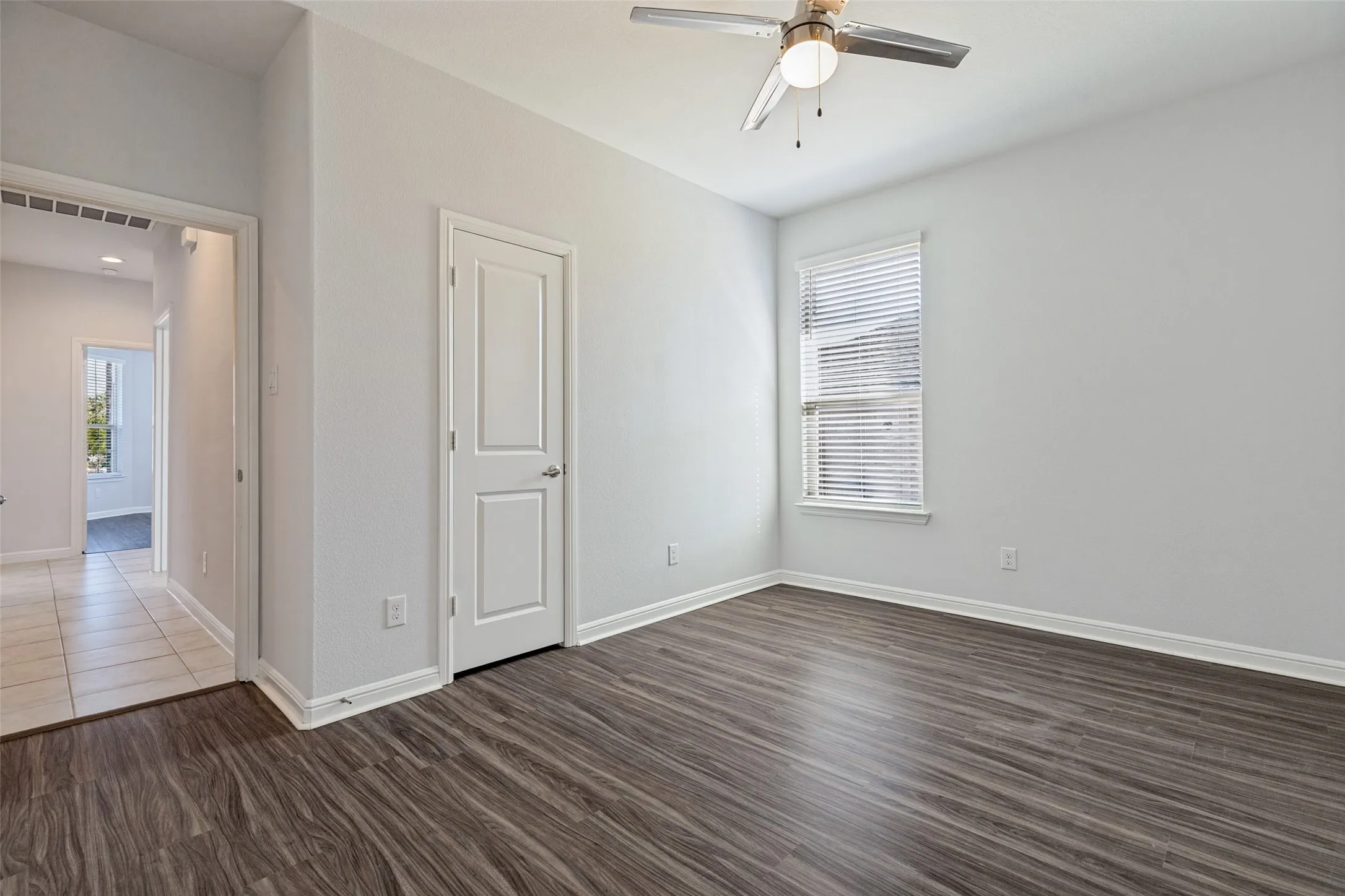 Single Family Residence For Sale in Denton County , 3437 Lauren Street, Krum, Texas 76249, 4 Bedroom, 2 Bathroom, 2 Garage spaces, 1,837 Sqft, built in 2019, mls#21407866, Real Estate Agent in Krum, Homes For Sale in Denton county, Homes For Sale in Krum, Realtor in Krum Texas, Real Estate Brokerage Independent Realty Texas, Luminita Cordes Realtor