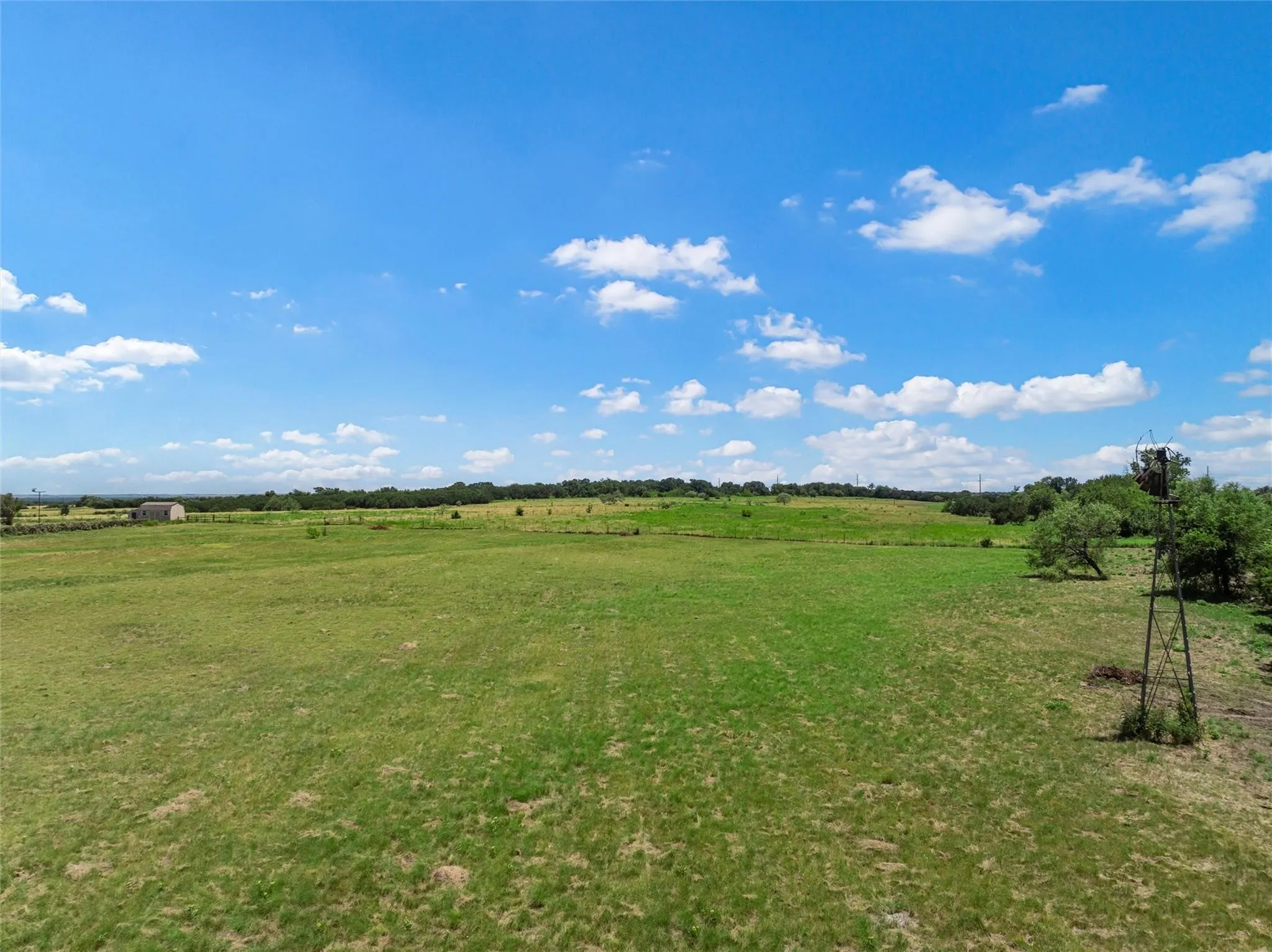 Farm For Sale in Coryell County , 1910 County Road 341, Moody, Texas 76557, 3 Bedroom, 2 Bathroom, Garage spaces, 2,392 Sqft, built in 2003, mls#21406769, Real Estate Agent in Moody, Homes For Sale in Coryell county, Homes For Sale in Moody, Realtor in Moody Texas, Real Estate Brokerage Independent Realty Texas, Luminita Cordes Realtor