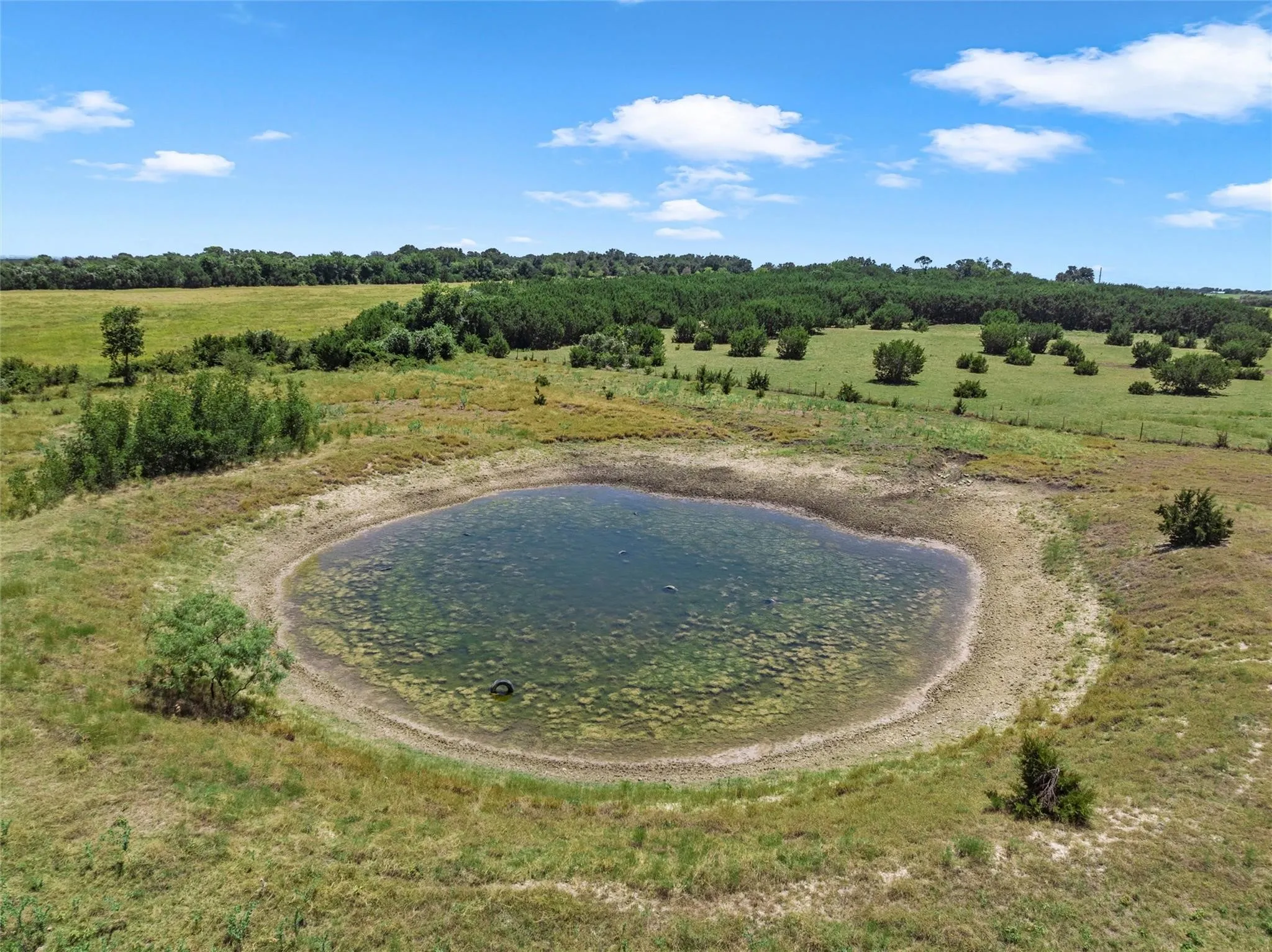 Farm For Sale in Coryell County , 1910 County Road 341, Moody, Texas 76557, 3 Bedroom, 2 Bathroom, Garage spaces, 2,392 Sqft, built in 2003, mls#21406769, Real Estate Agent in Moody, Homes For Sale in Coryell county, Homes For Sale in Moody, Realtor in Moody Texas, Real Estate Brokerage Independent Realty Texas, Luminita Cordes Realtor