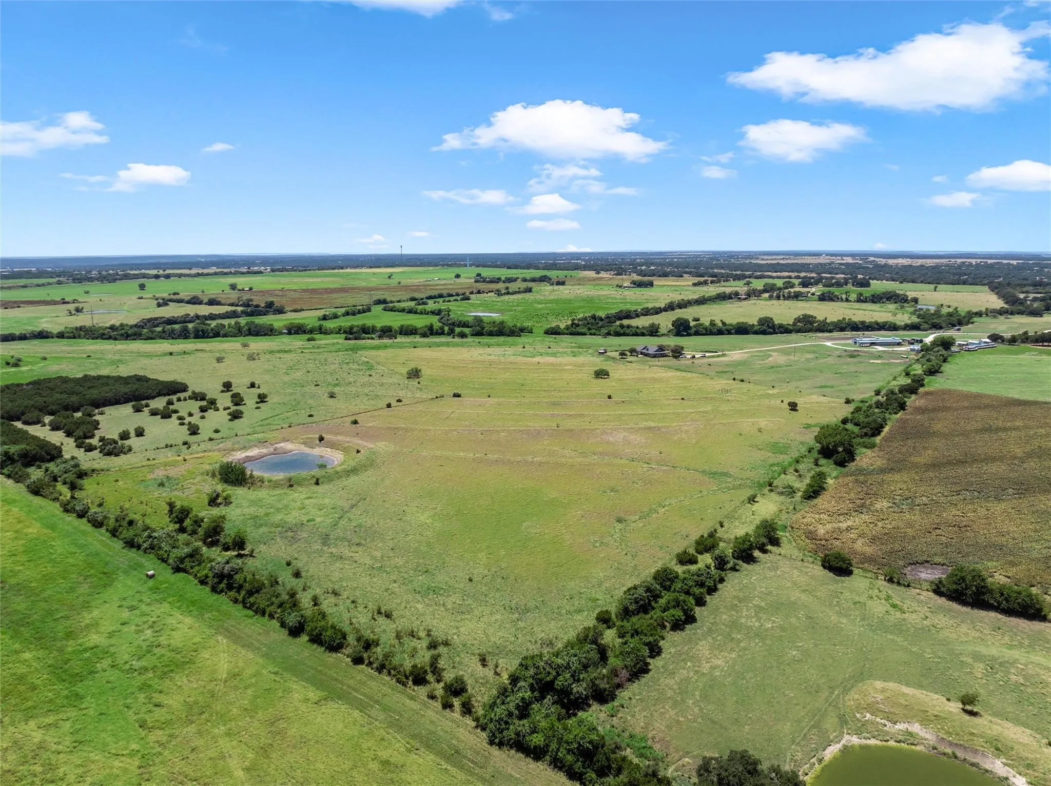 Farm For Sale in Coryell County , 1910 County Road 341, Moody, Texas 76557, 3 Bedroom, 2 Bathroom, Garage spaces, 2,392 Sqft, built in 2003, mls#21406769, Real Estate Agent in Moody, Homes For Sale in Coryell county, Homes For Sale in Moody, Realtor in Moody Texas, Real Estate Brokerage Independent Realty Texas, Luminita Cordes Realtor