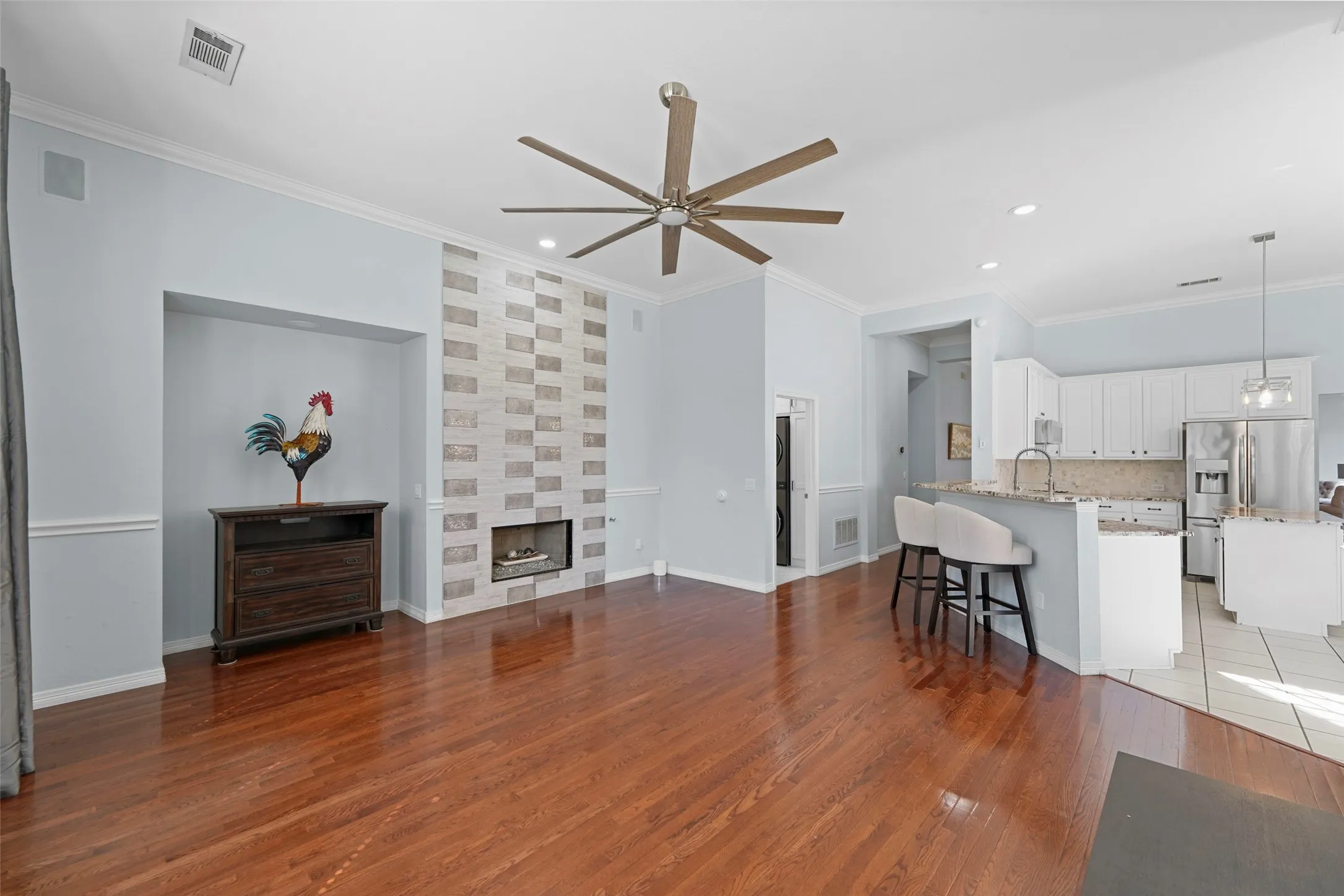 Recessed space for Television or Bookshelf