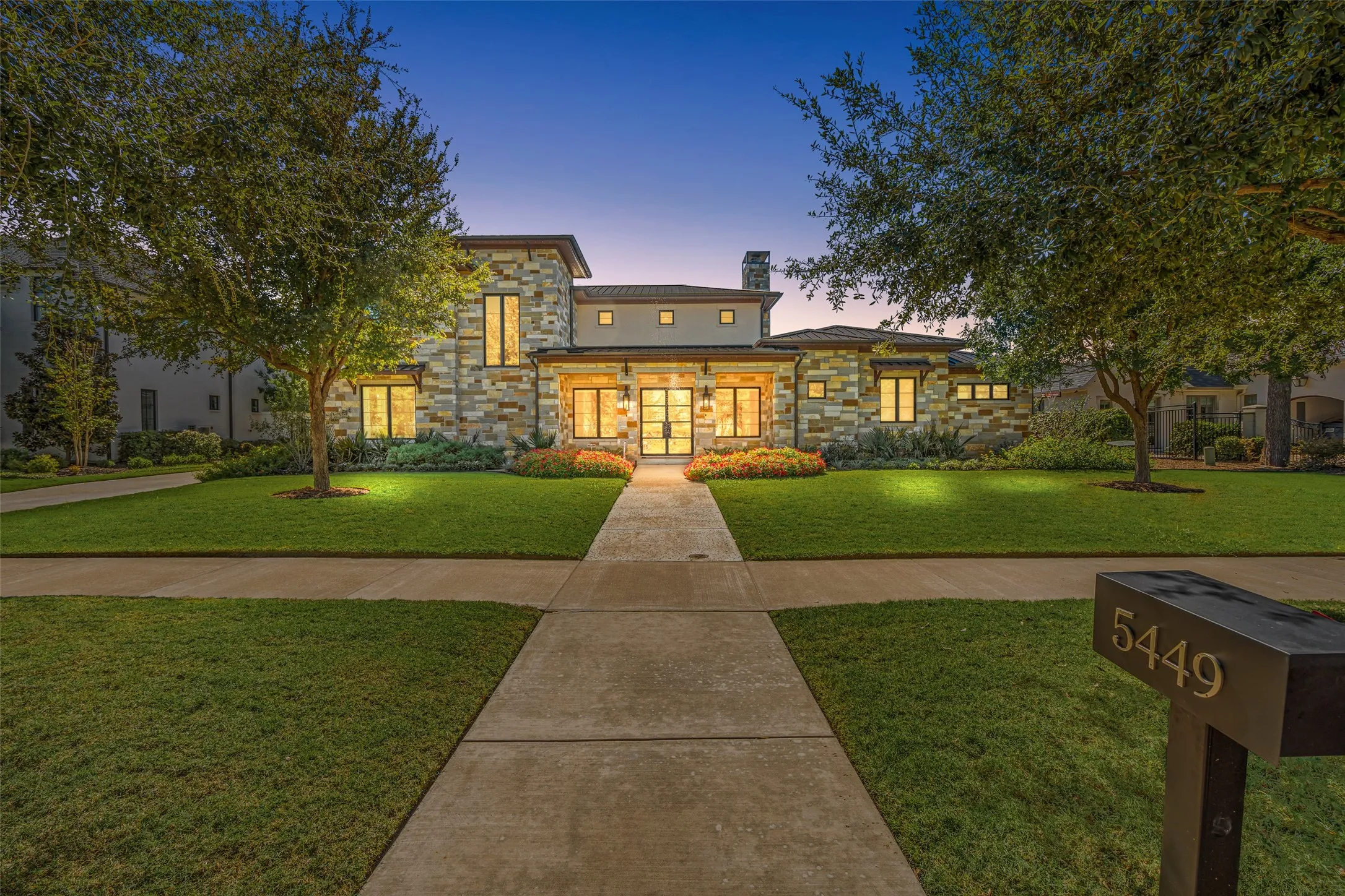Single Family Residence For Sale