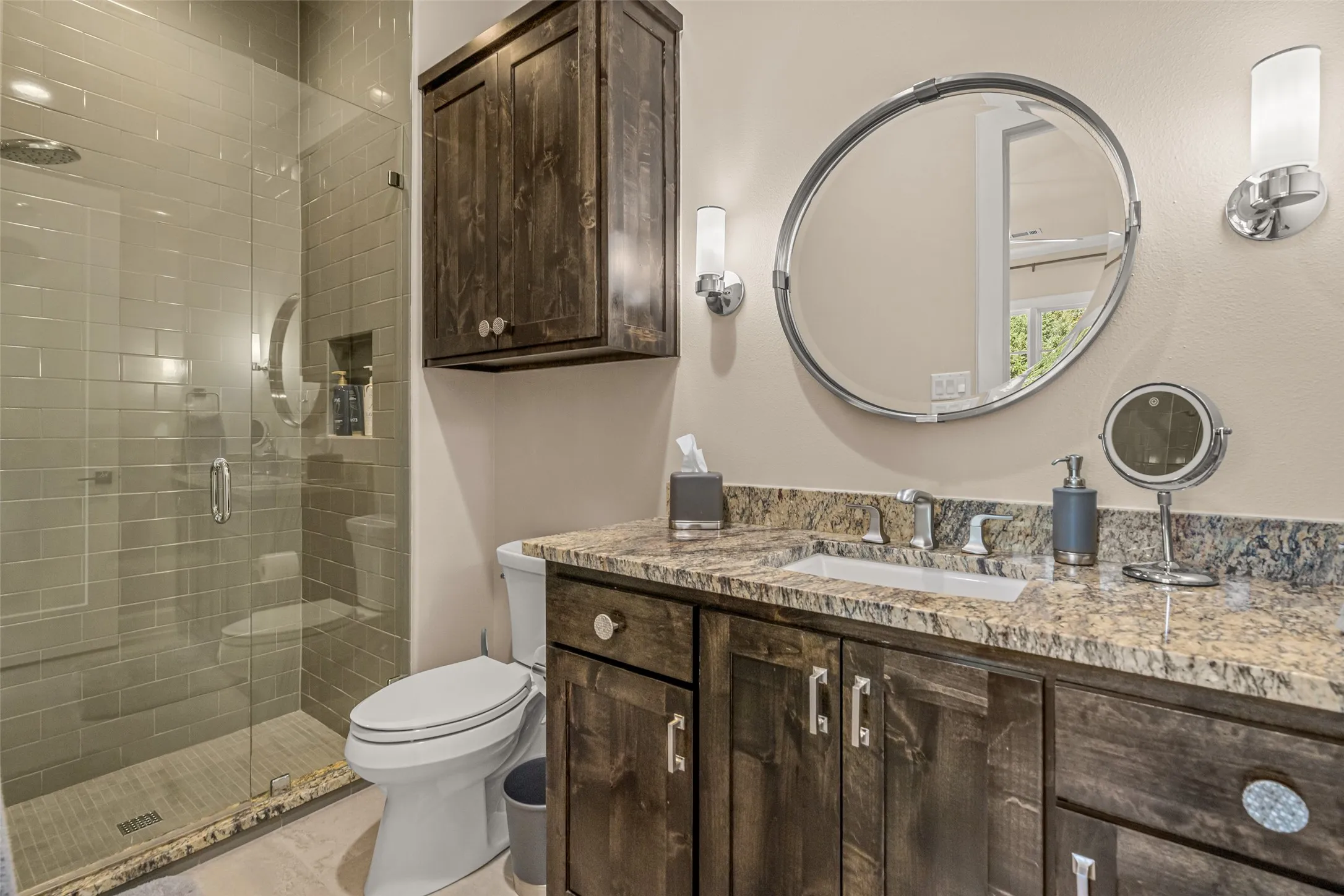 Single Family Residence For Sale in Tarrant County , 5449 Night Sage Lane, Fort Worth, Texas 76109, 5 Bedroom, 7 Bathroom, 3 Garage spaces, 5,004 Sqft, built in 2016, mls#21403840, Real Estate Agent in Fort Worth, Homes For Sale in Tarrant county, Homes For Sale in Fort Worth, Realtor in Fort Worth Texas, Real Estate Brokerage Independent Realty Texas, Luminita Cordes Realtor