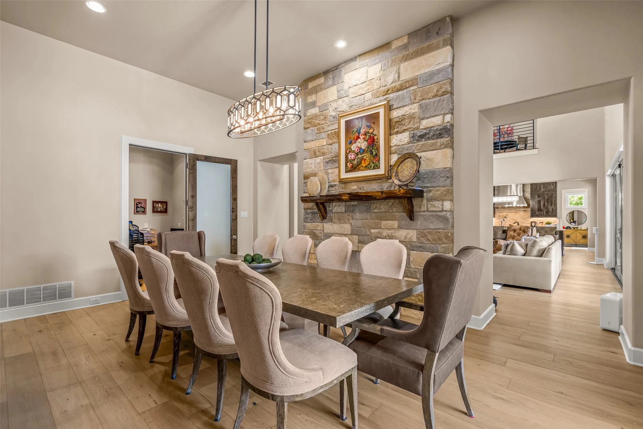 Single Family Residence For Sale in Tarrant County , 5449 Night Sage Lane, Fort Worth, Texas 76109, 5 Bedroom, 7 Bathroom, 3 Garage spaces, 5,004 Sqft, built in 2016, mls#21403840, Real Estate Agent in Fort Worth, Homes For Sale in Tarrant county, Homes For Sale in Fort Worth, Realtor in Fort Worth Texas, Real Estate Brokerage Independent Realty Texas, Luminita Cordes Realtor