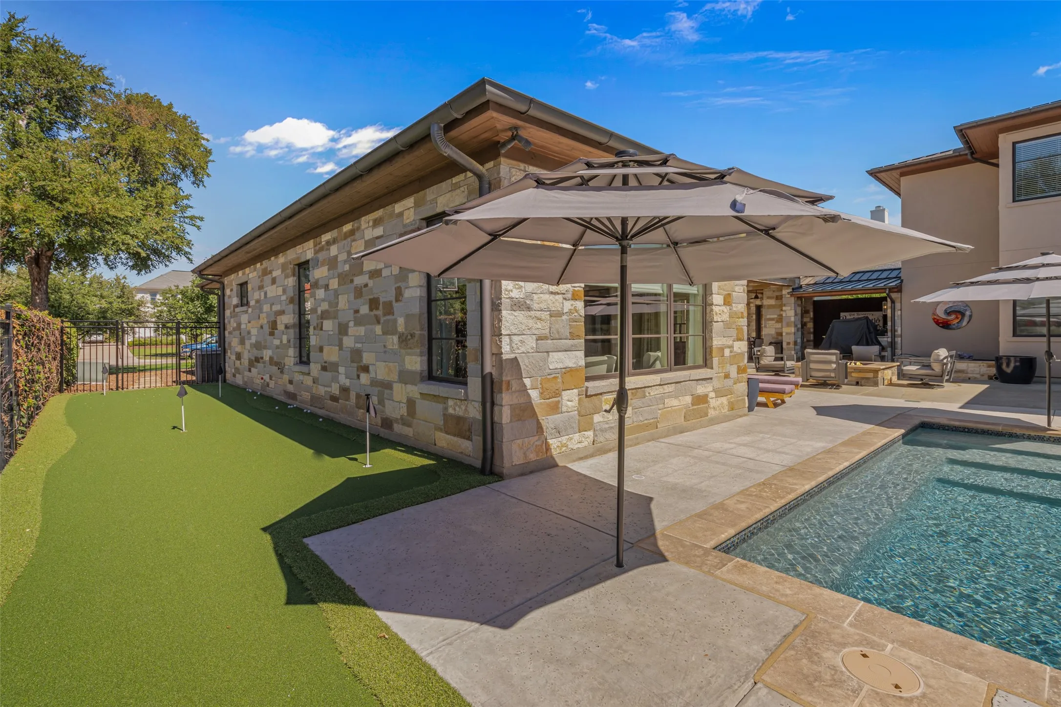 Single Family Residence For Sale in Tarrant County , 5449 Night Sage Lane, Fort Worth, Texas 76109, 5 Bedroom, 7 Bathroom, 3 Garage spaces, 5,004 Sqft, built in 2016, mls#21403840, Real Estate Agent in Fort Worth, Homes For Sale in Tarrant county, Homes For Sale in Fort Worth, Realtor in Fort Worth Texas, Real Estate Brokerage Independent Realty Texas, Luminita Cordes Realtor