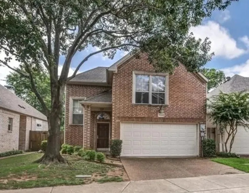 Single Family Residence For Sale in Dallas County , 8686 Coppertowne Lane, Dallas, Texas 75243, 3 Bedroom, 2 Bathroom, 2 Garage spaces, 1,582 Sqft, built in 1998, mls#21404763, Real Estate Agent in Dallas, Homes For Sale in Dallas county, Homes For Sale in Dallas, Realtor in Dallas Texas, Real Estate Brokerage Independent Realty Texas, Luminita Cordes Realtor