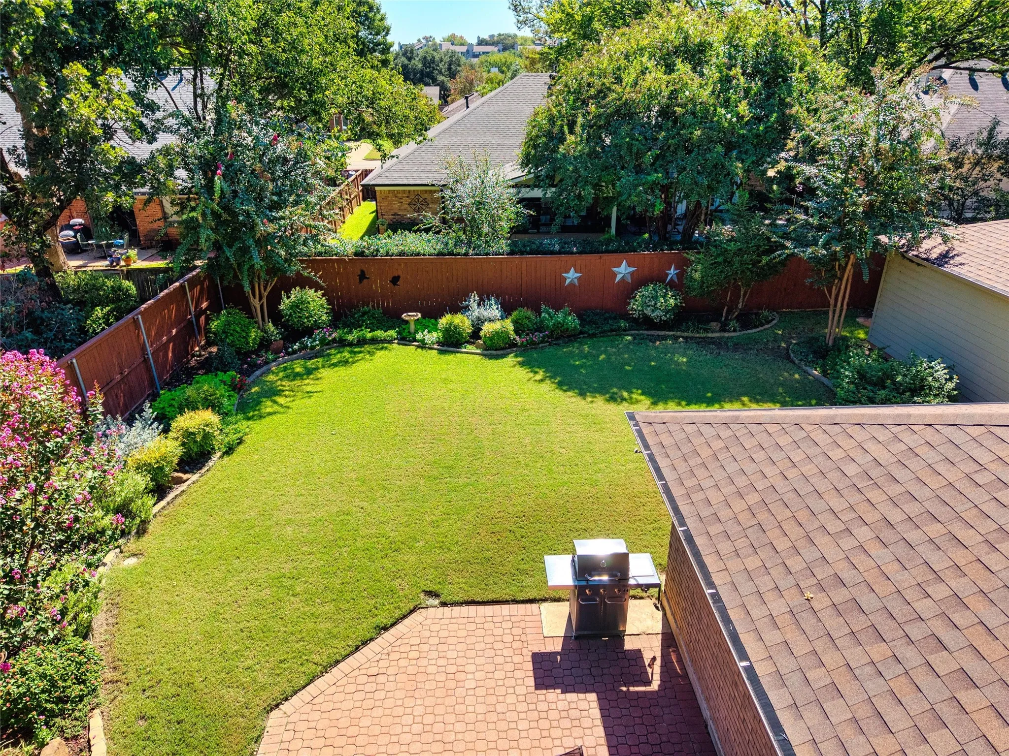 Single Family Residence For Sale in Tarrant County , 706 Giltin Court, Arlington, Texas 76006, 3 Bedroom, 2 Bathroom, 4 Garage spaces, 1,756 Sqft, built in 1987, mls#21403684, Real Estate Agent in Arlington, Homes For Sale in Tarrant county, Homes For Sale in Arlington, Realtor in Arlington Texas, Real Estate Brokerage Independent Realty Texas, Luminita Cordes Realtor