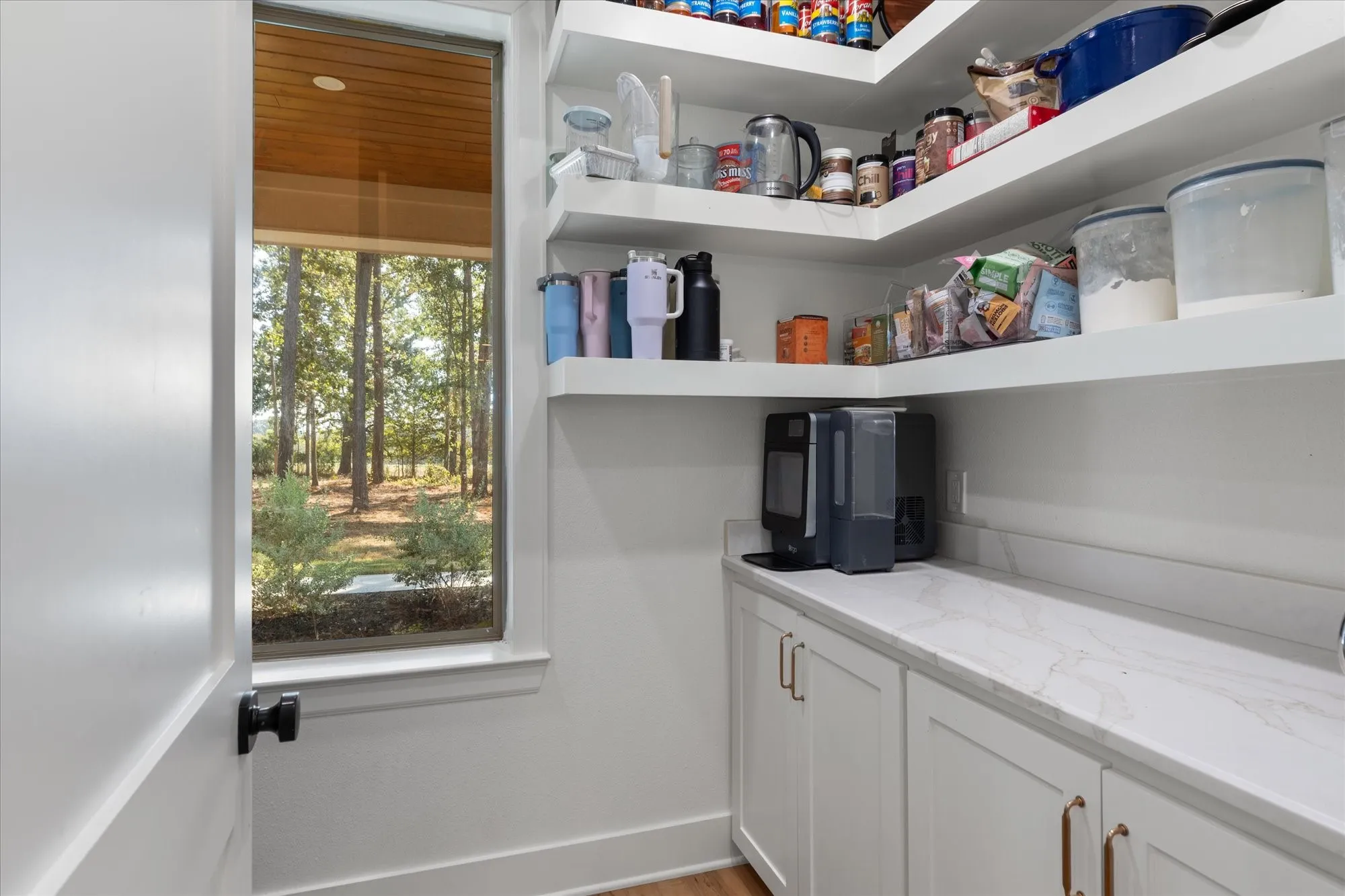 Single Family Residence For Sale in Harrison County , 200 Maple Springs Rd, Longview, Texas 75602, 4 Bedroom, 4 Bathroom, 2 Garage spaces, 3,168 Sqft, built in 2024, mls#21407900, Real Estate Agent in Longview, Homes For Sale in Harrison county, Homes For Sale in Longview, Realtor in Longview Texas, Real Estate Brokerage Independent Realty Texas, Luminita Cordes Realtor