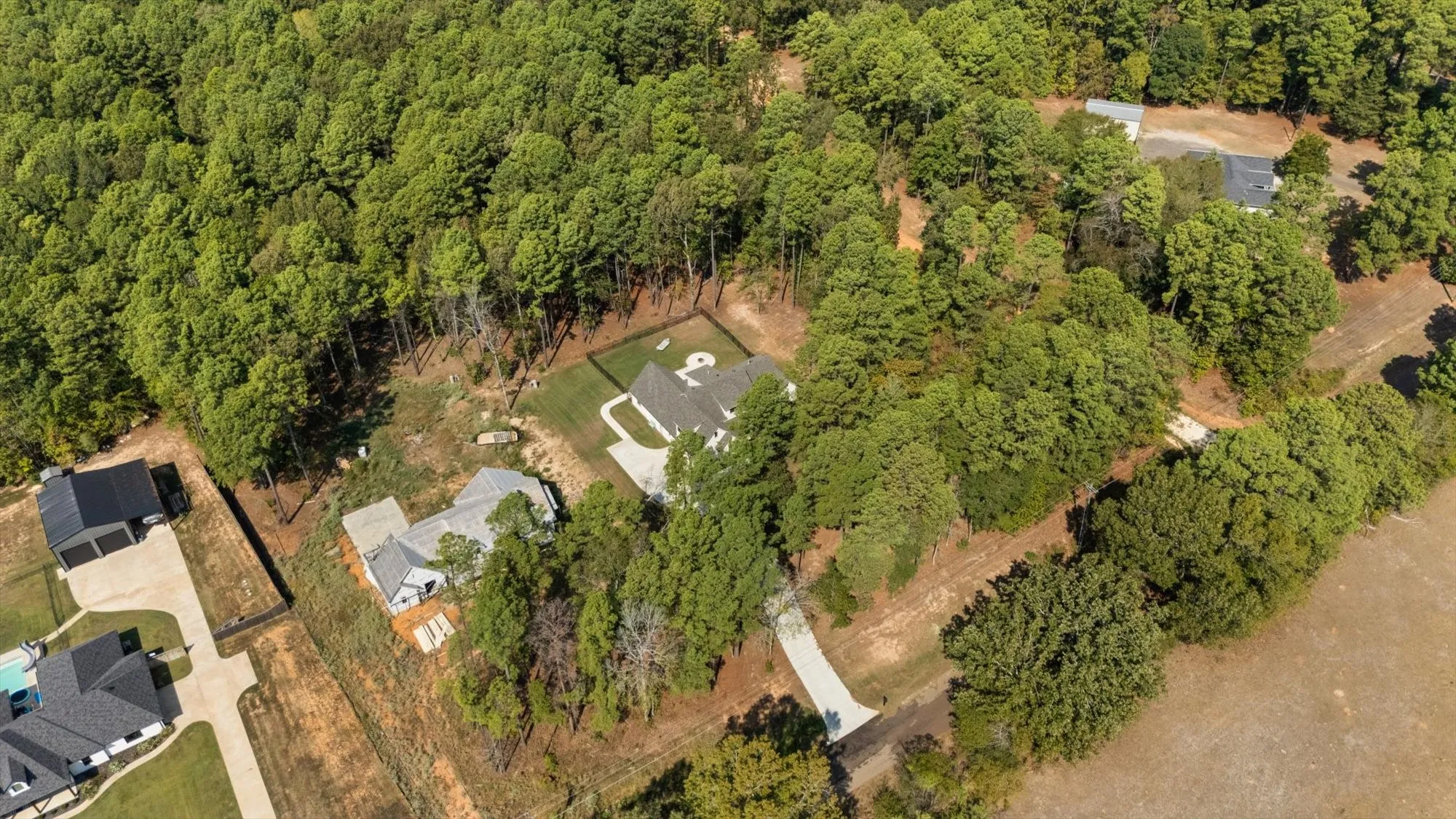 Single Family Residence For Sale in Harrison County , 200 Maple Springs Rd, Longview, Texas 75602, 4 Bedroom, 4 Bathroom, 2 Garage spaces, 3,168 Sqft, built in 2024, mls#21407900, Real Estate Agent in Longview, Homes For Sale in Harrison county, Homes For Sale in Longview, Realtor in Longview Texas, Real Estate Brokerage Independent Realty Texas, Luminita Cordes Realtor