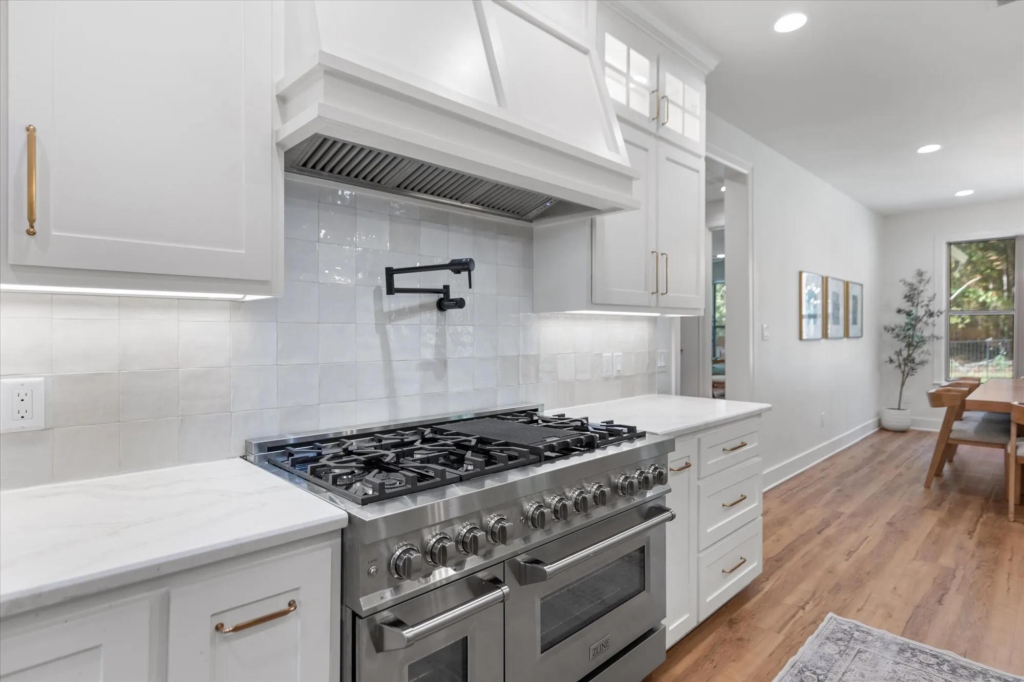 Single Family Residence For Sale in Harrison County , 200 Maple Springs Rd, Longview, Texas 75602, 4 Bedroom, 4 Bathroom, 2 Garage spaces, 3,168 Sqft, built in 2024, mls#21407900, Real Estate Agent in Longview, Homes For Sale in Harrison county, Homes For Sale in Longview, Realtor in Longview Texas, Real Estate Brokerage Independent Realty Texas, Luminita Cordes Realtor