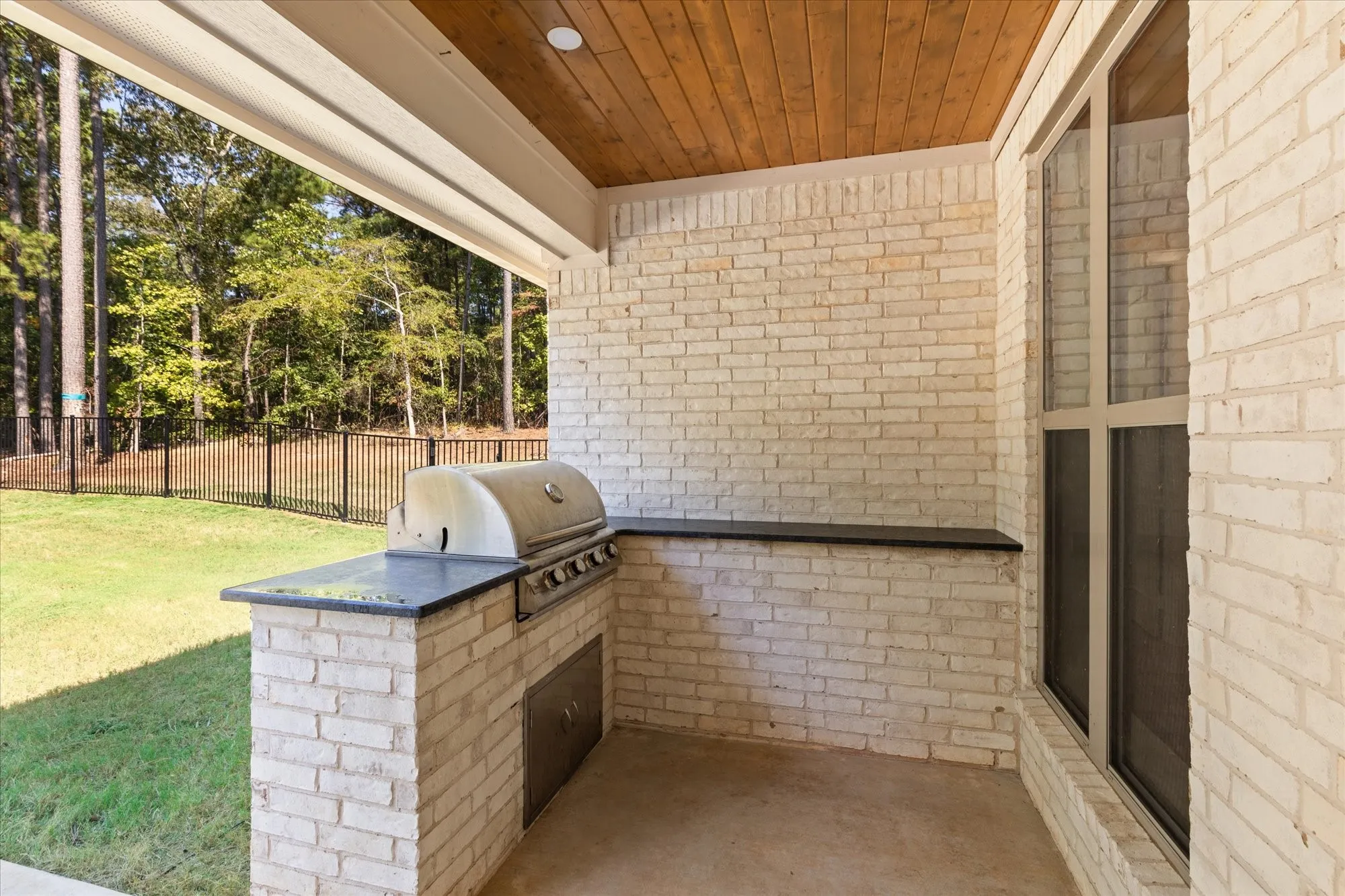 Single Family Residence For Sale in Harrison County , 200 Maple Springs Rd, Longview, Texas 75602, 4 Bedroom, 4 Bathroom, 2 Garage spaces, 3,168 Sqft, built in 2024, mls#21407900, Real Estate Agent in Longview, Homes For Sale in Harrison county, Homes For Sale in Longview, Realtor in Longview Texas, Real Estate Brokerage Independent Realty Texas, Luminita Cordes Realtor