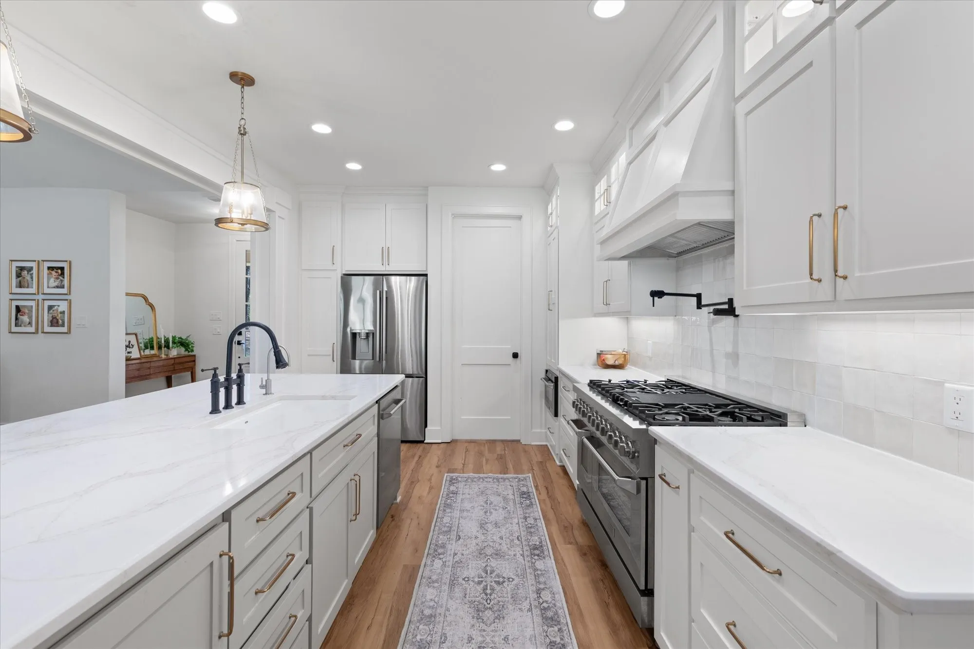 Single Family Residence For Sale in Harrison County , 200 Maple Springs Rd, Longview, Texas 75602, 4 Bedroom, 4 Bathroom, 2 Garage spaces, 3,168 Sqft, built in 2024, mls#21407900, Real Estate Agent in Longview, Homes For Sale in Harrison county, Homes For Sale in Longview, Realtor in Longview Texas, Real Estate Brokerage Independent Realty Texas, Luminita Cordes Realtor