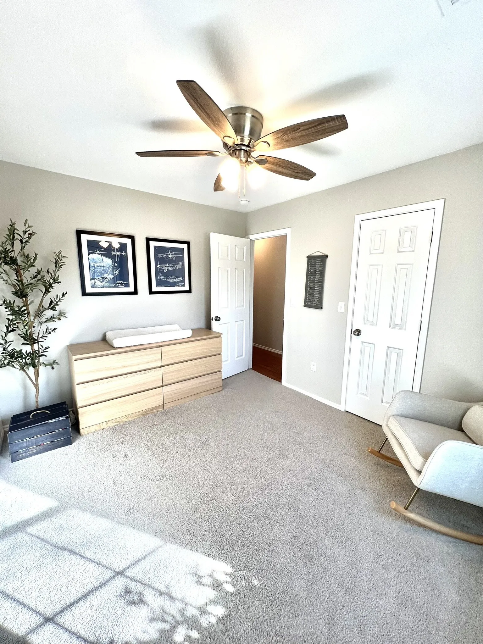 Single Family Residence For Rent in Denton County , 237 Flatwood Drive, Little Elm, Texas 75068, 3 Bedroom, 2 Bathroom, 2 Garage spaces, 1,567 Sqft, built in 2005, mls#21407464, Real Estate Agent in Little Elm, Homes For Rent in Denton county, Homes For Rent in Little Elm, Realtor in Little Elm Texas, Real Estate Brokerage Independent Realty Texas, Luminita Cordes Realtor
