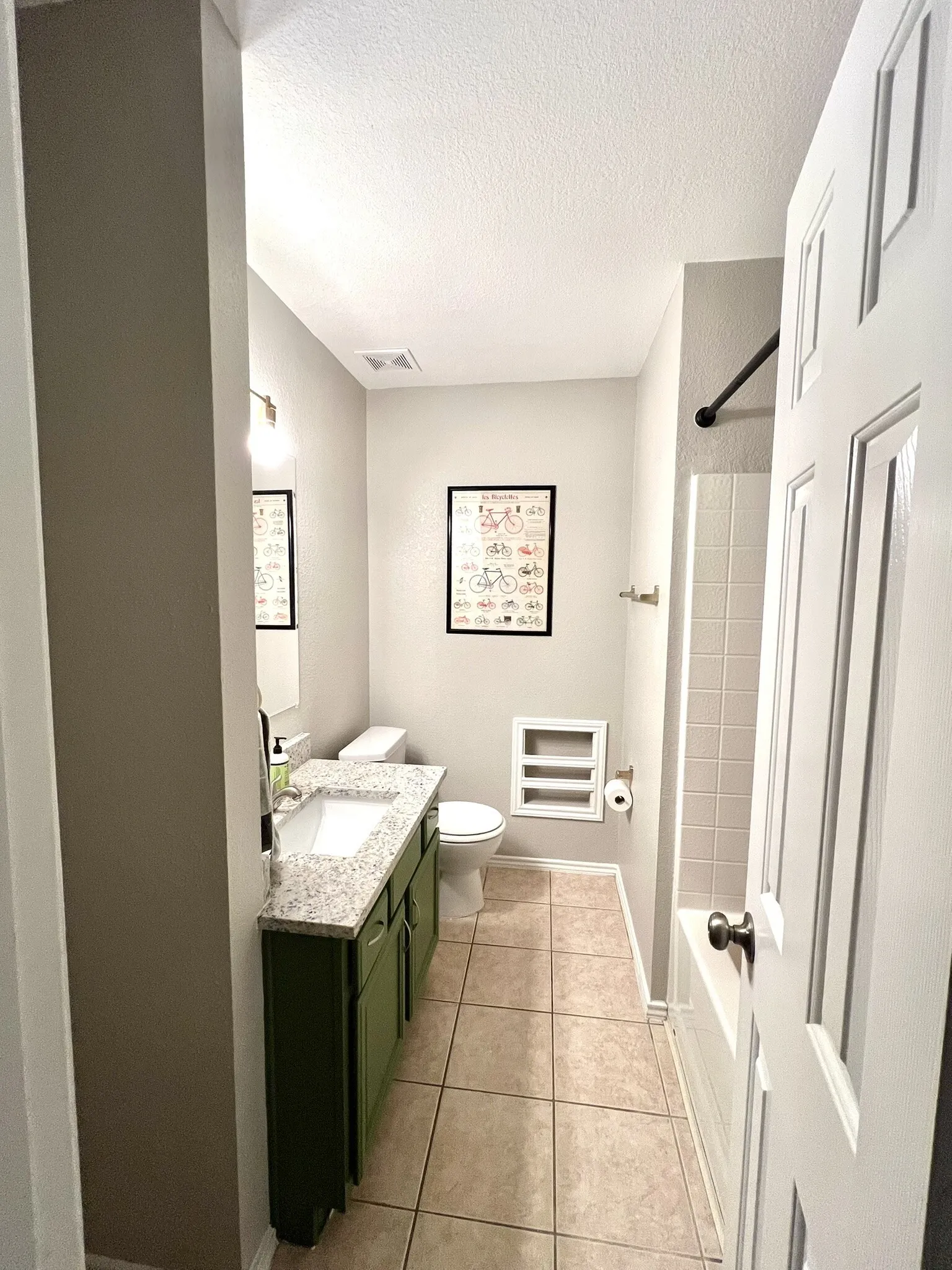 Single Family Residence For Rent in Denton County , 237 Flatwood Drive, Little Elm, Texas 75068, 3 Bedroom, 2 Bathroom, 2 Garage spaces, 1,567 Sqft, built in 2005, mls#21407464, Real Estate Agent in Little Elm, Homes For Rent in Denton county, Homes For Rent in Little Elm, Realtor in Little Elm Texas, Real Estate Brokerage Independent Realty Texas, Luminita Cordes Realtor