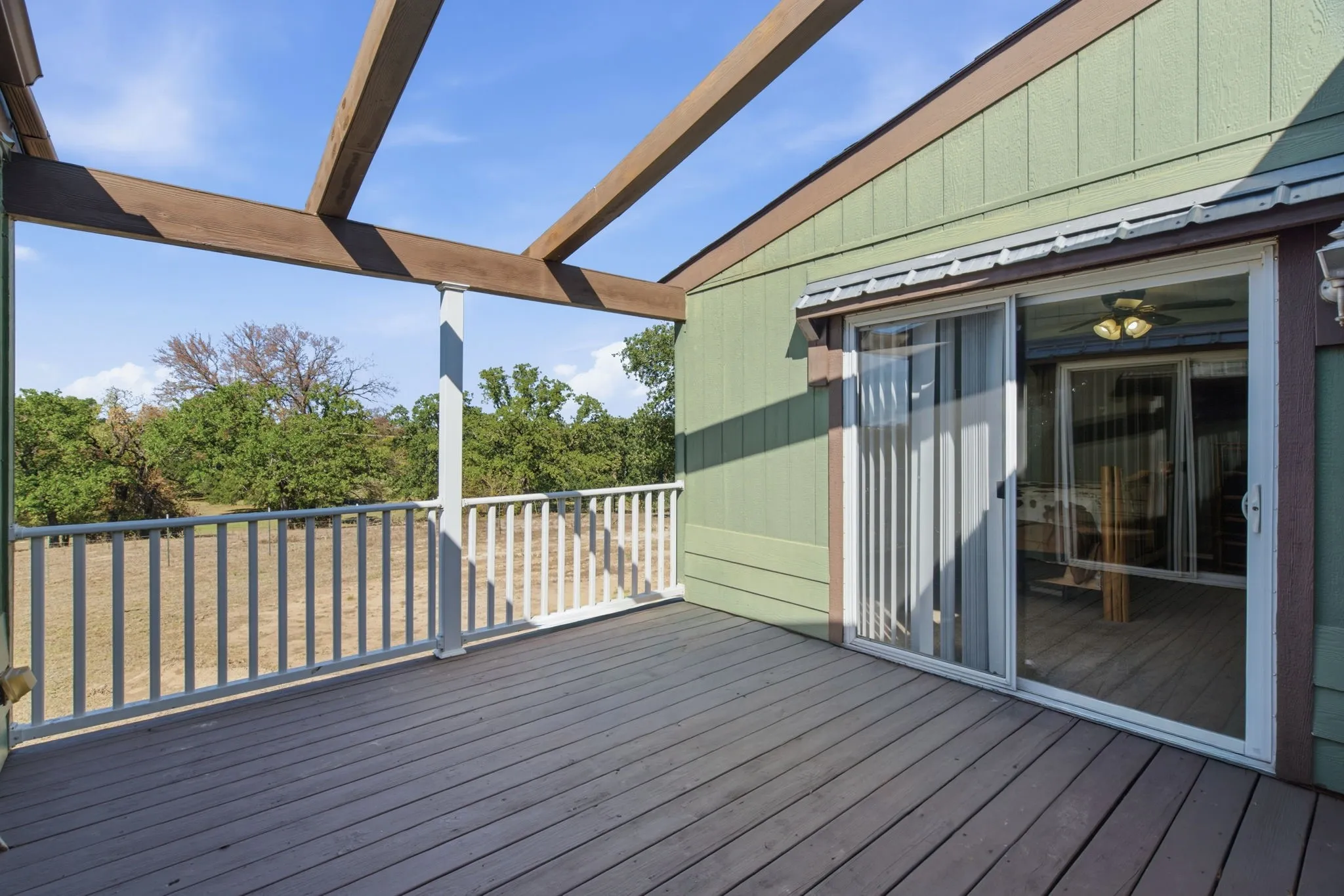 Mobile Home For Sale in Wise County , 664 County Road 4756, Boyd, Texas 76023, 4 Bedroom, 2 Bathroom, Garage spaces, 2,380 Sqft, built in 2015, mls#21402867, Real Estate Agent in Boyd, Homes For Sale in Wise county, Homes For Sale in Boyd, Realtor in Boyd Texas, Real Estate Brokerage Independent Realty Texas, Luminita Cordes Realtor