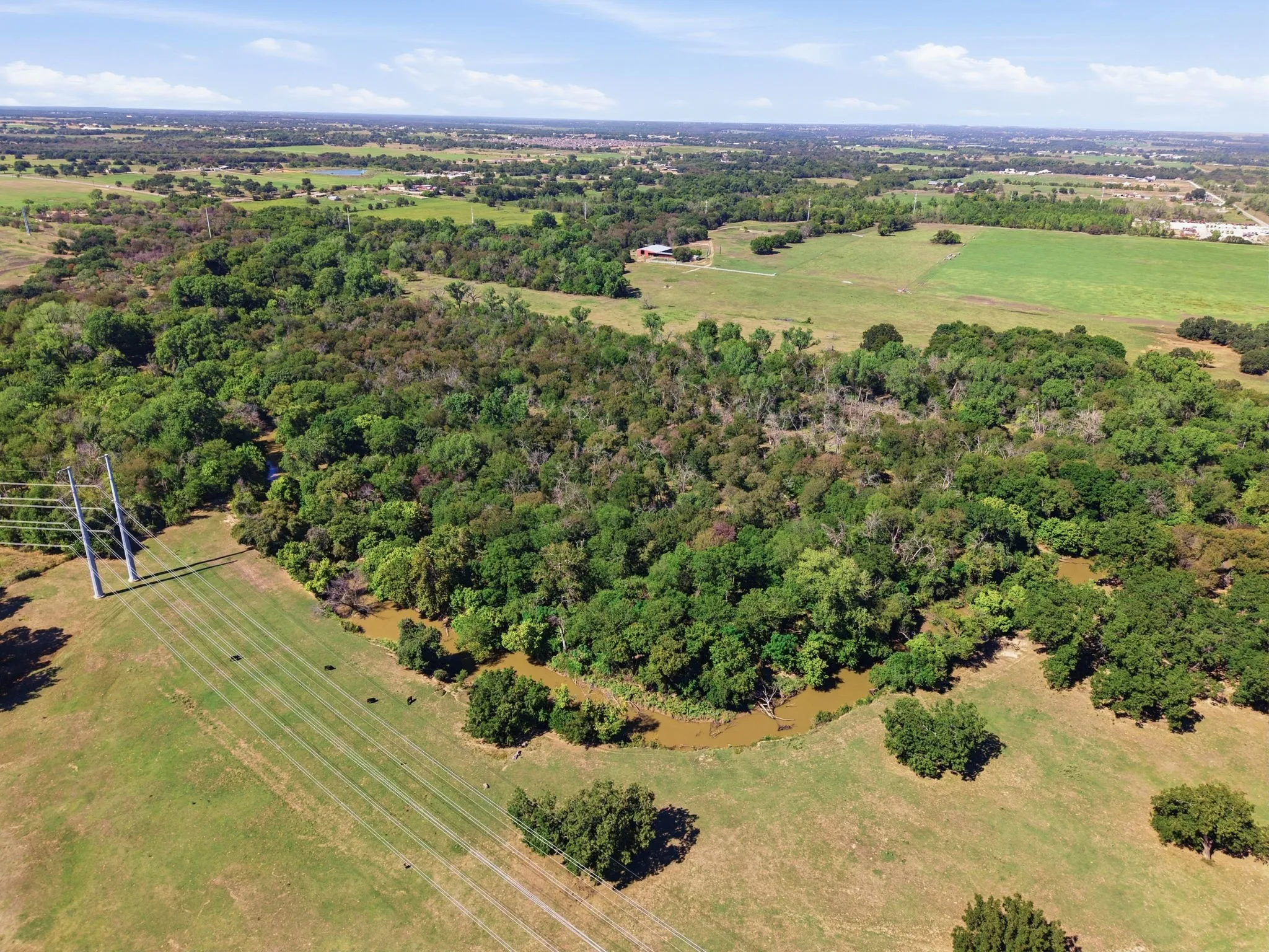 Mobile Home For Sale in Wise County , 664 County Road 4756, Boyd, Texas 76023, 4 Bedroom, 2 Bathroom, Garage spaces, 2,380 Sqft, built in 2015, mls#21402867, Real Estate Agent in Boyd, Homes For Sale in Wise county, Homes For Sale in Boyd, Realtor in Boyd Texas, Real Estate Brokerage Independent Realty Texas, Luminita Cordes Realtor