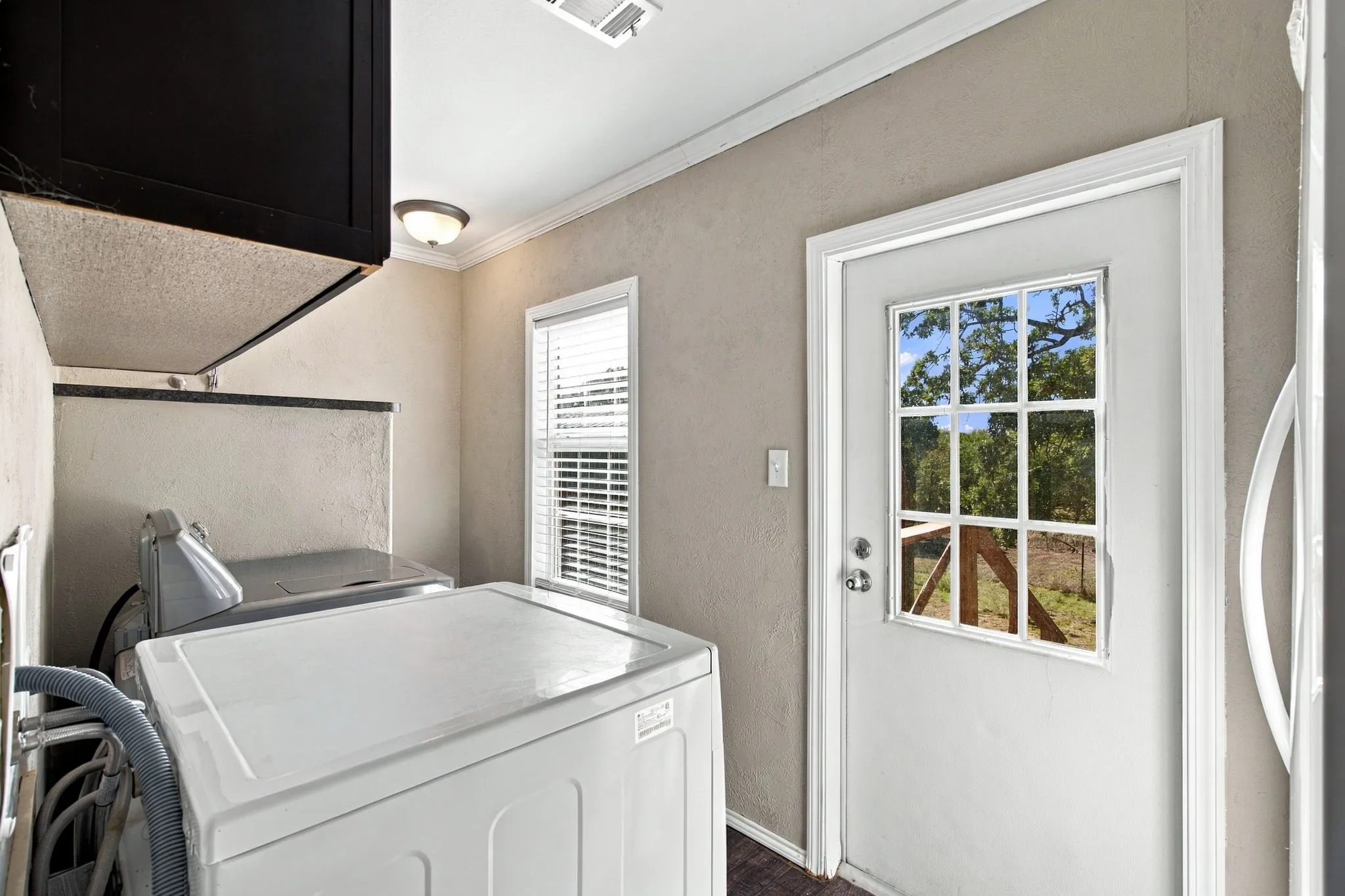 Mobile Home For Sale in Wise County , 664 County Road 4756, Boyd, Texas 76023, 4 Bedroom, 2 Bathroom, Garage spaces, 2,380 Sqft, built in 2015, mls#21402867, Real Estate Agent in Boyd, Homes For Sale in Wise county, Homes For Sale in Boyd, Realtor in Boyd Texas, Real Estate Brokerage Independent Realty Texas, Luminita Cordes Realtor