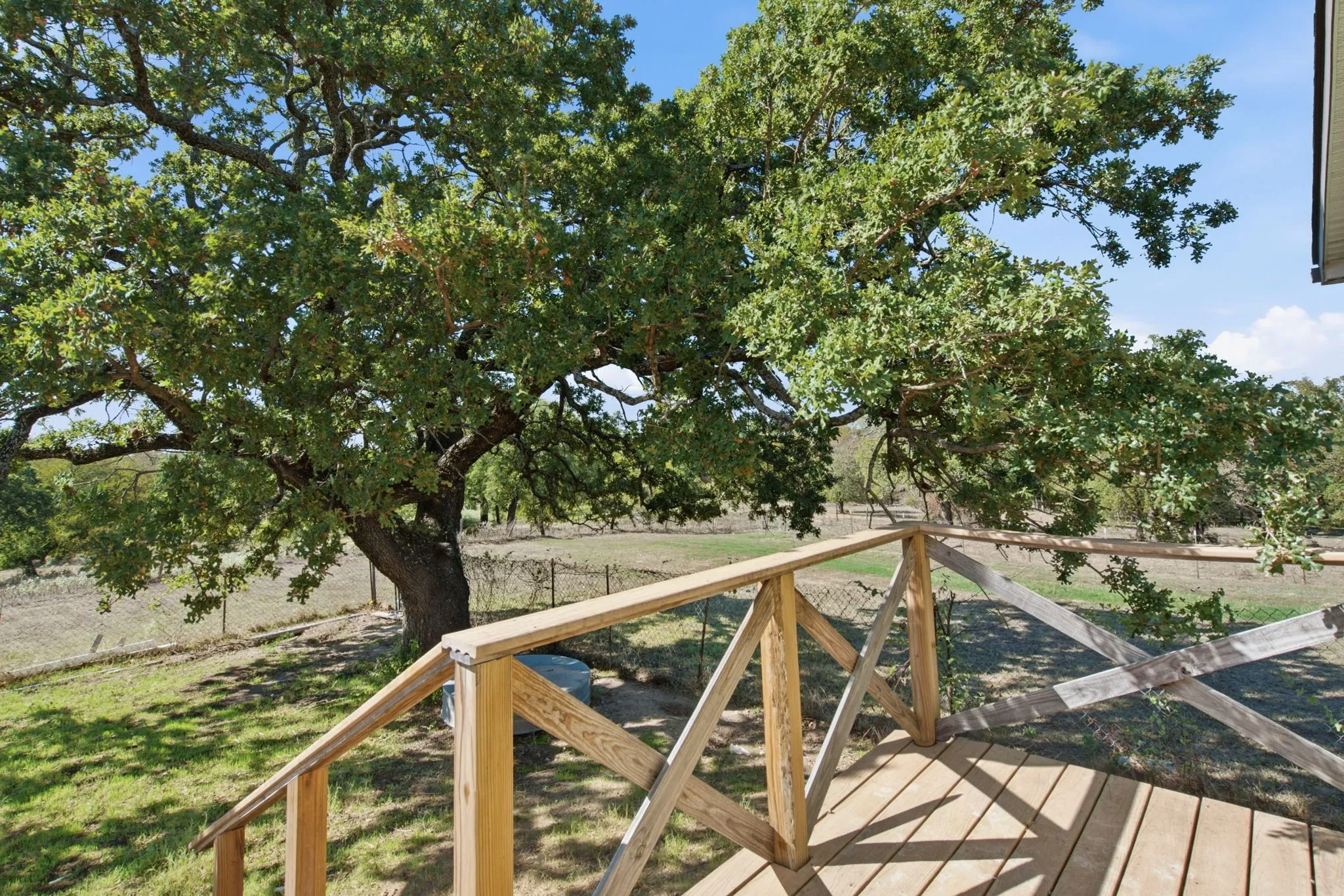Mobile Home For Sale in Wise County , 664 County Road 4756, Boyd, Texas 76023, 4 Bedroom, 2 Bathroom, Garage spaces, 2,380 Sqft, built in 2015, mls#21402867, Real Estate Agent in Boyd, Homes For Sale in Wise county, Homes For Sale in Boyd, Realtor in Boyd Texas, Real Estate Brokerage Independent Realty Texas, Luminita Cordes Realtor