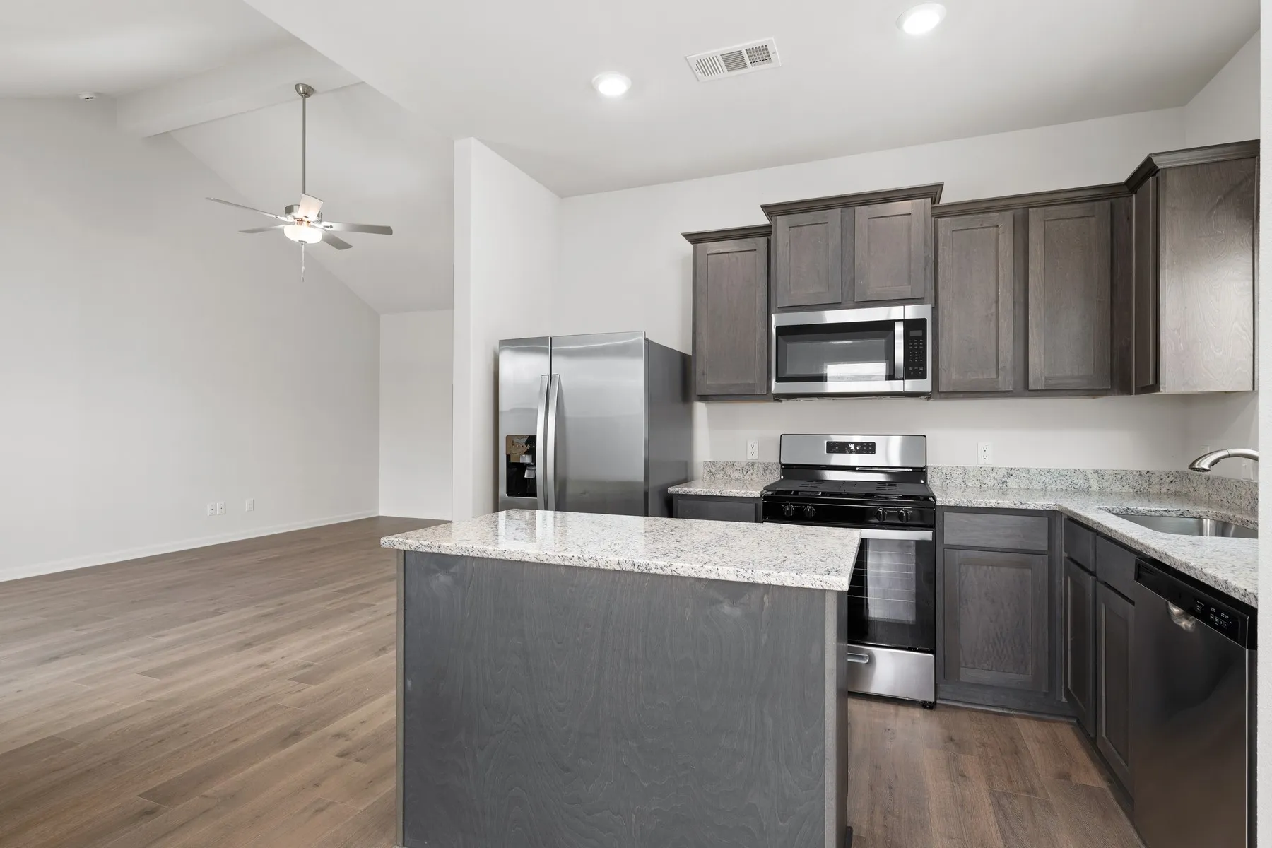 Single Family Residence For Sale in Tarrant County , 9613 Logan Square Drive, Fort Worth, Texas 76140, 3 Bedroom, 2 Bathroom, 2 Garage spaces, 1,600 Sqft, built in 2026, mls#21407907, Real Estate Agent in Fort Worth, Homes For Sale in Tarrant county, Homes For Sale in Fort Worth, Realtor in Fort Worth Texas, Real Estate Brokerage Independent Realty Texas, Luminita Cordes Realtor