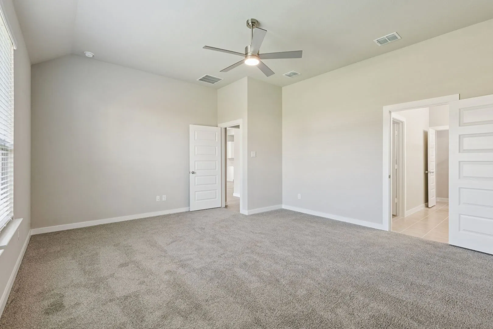 Single Family Residence For Sale in Tarrant County , 10616 Blakely Creek Road, Fort Worth, Texas 76126, 4 Bedroom, 3 Bathroom, 2 Garage spaces, 2,465 Sqft, built in 2026, mls#21407894, Real Estate Agent in Fort Worth, Homes For Sale in Tarrant county, Homes For Sale in Fort Worth, Realtor in Fort Worth Texas, Real Estate Brokerage Independent Realty Texas, Luminita Cordes Realtor