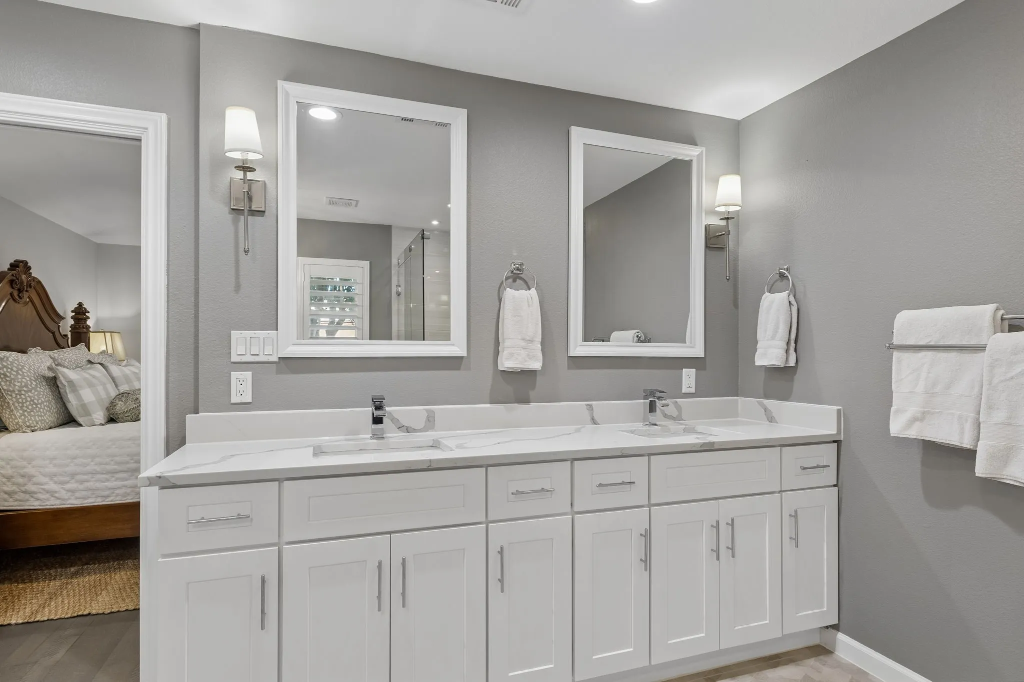 Single Family Residence For Sale in Dallas County , 7341 La Sobrina Drive, Dallas, Texas 75248, 4 Bedroom, 4 Bathroom, 2 Garage spaces, 3,396 Sqft, built in 1971, mls#21403855, Real Estate Agent in Dallas, Homes For Sale in Dallas county, Homes For Sale in Dallas, Realtor in Dallas Texas, Real Estate Brokerage Independent Realty Texas, Luminita Cordes Realtor