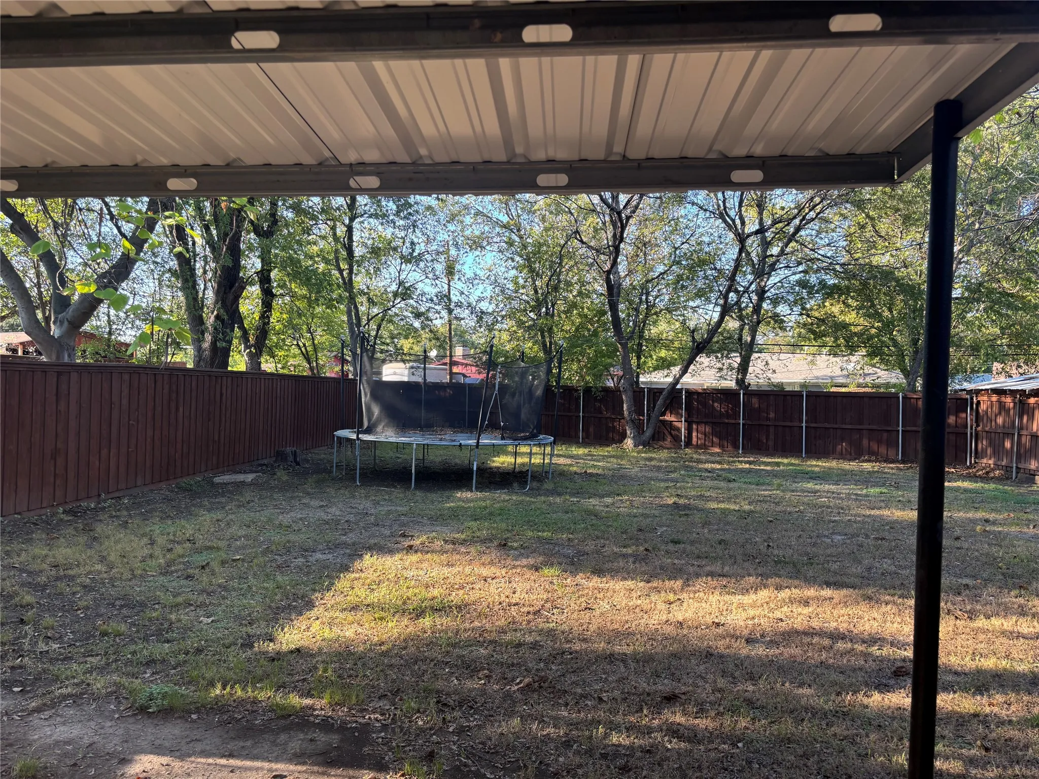 Single Family Residence For Sale in Dallas County , 3525 Susan Drive, Mesquite, Texas 75150, 3 Bedroom, 2 Bathroom, 1 Garage spaces, 1,051 Sqft, built in 1958, mls#21401822, Real Estate Agent in Mesquite, Homes For Sale in Dallas county, Homes For Sale in Mesquite, Realtor in Mesquite Texas, Real Estate Brokerage Independent Realty Texas, Luminita Cordes Realtor