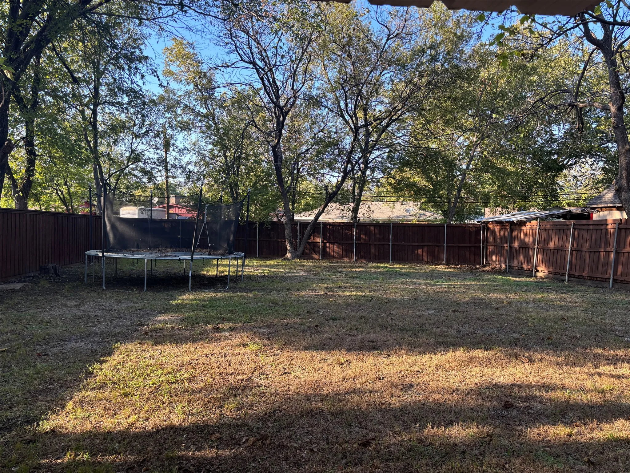 Single Family Residence For Sale in Dallas County , 3525 Susan Drive, Mesquite, Texas 75150, 3 Bedroom, 2 Bathroom, 1 Garage spaces, 1,051 Sqft, built in 1958, mls#21401822, Real Estate Agent in Mesquite, Homes For Sale in Dallas county, Homes For Sale in Mesquite, Realtor in Mesquite Texas, Real Estate Brokerage Independent Realty Texas, Luminita Cordes Realtor
